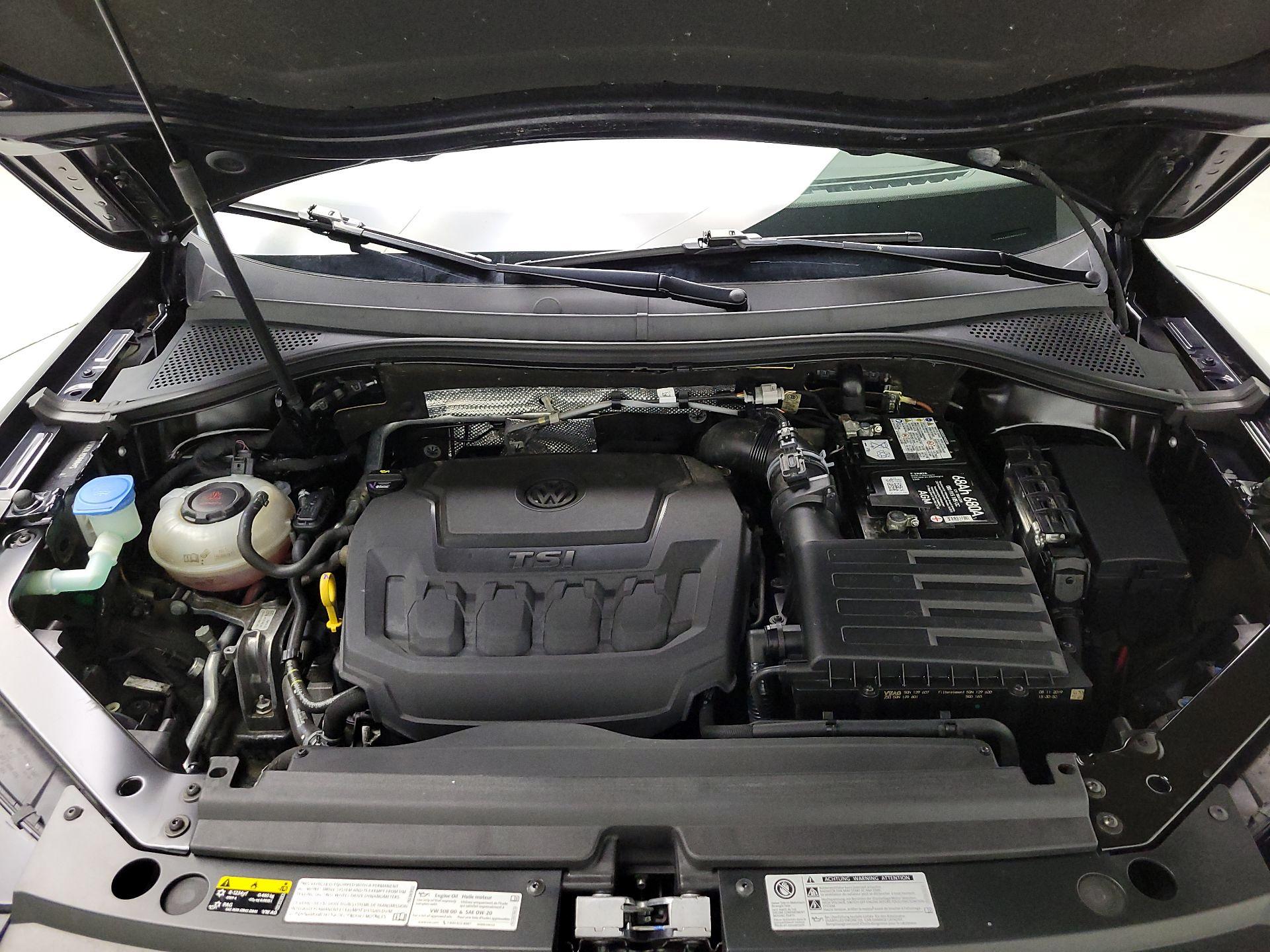 Thumbnail: 2020 Volkswagen Tiguan - 20