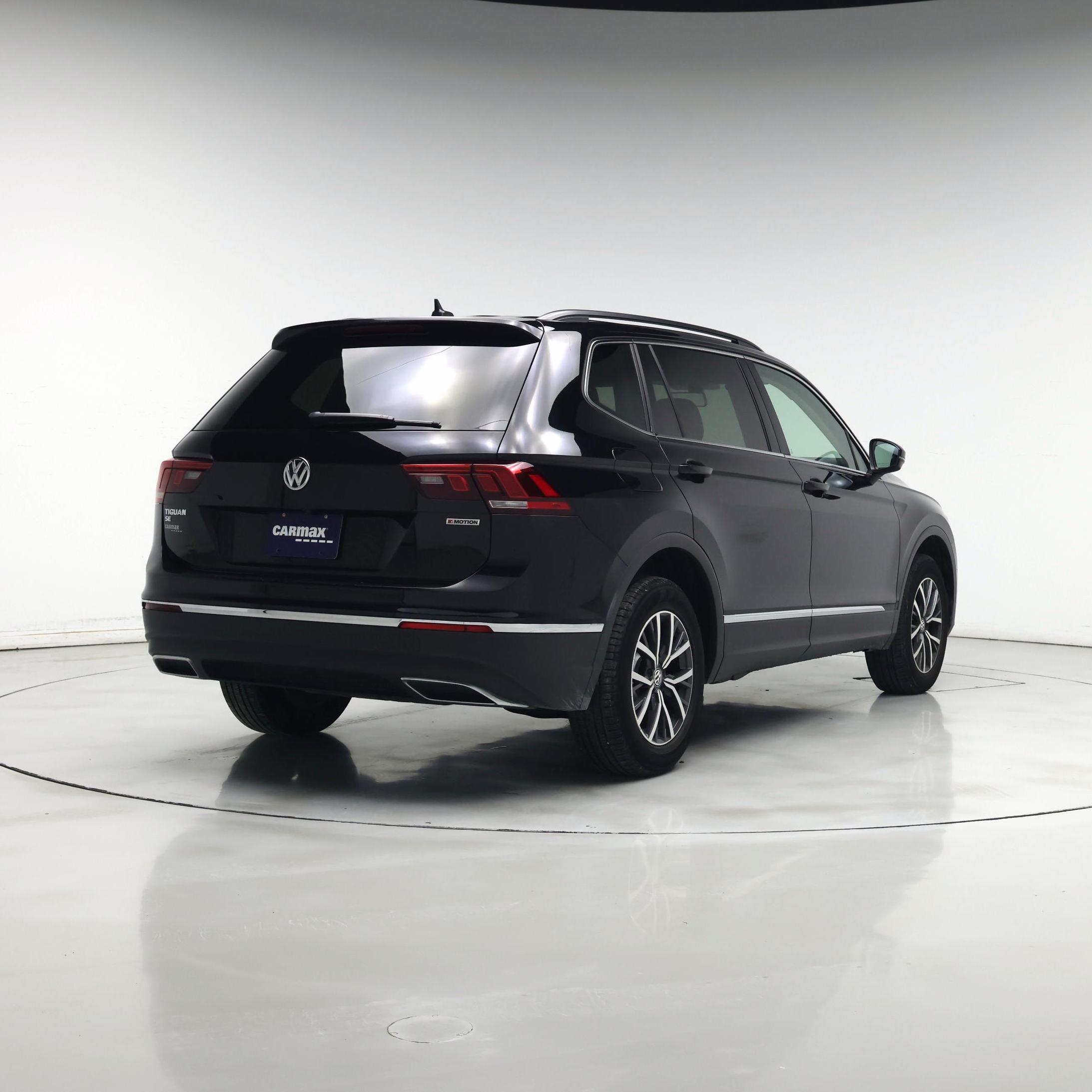 Thumbnail: 2020 Volkswagen Tiguan - 8