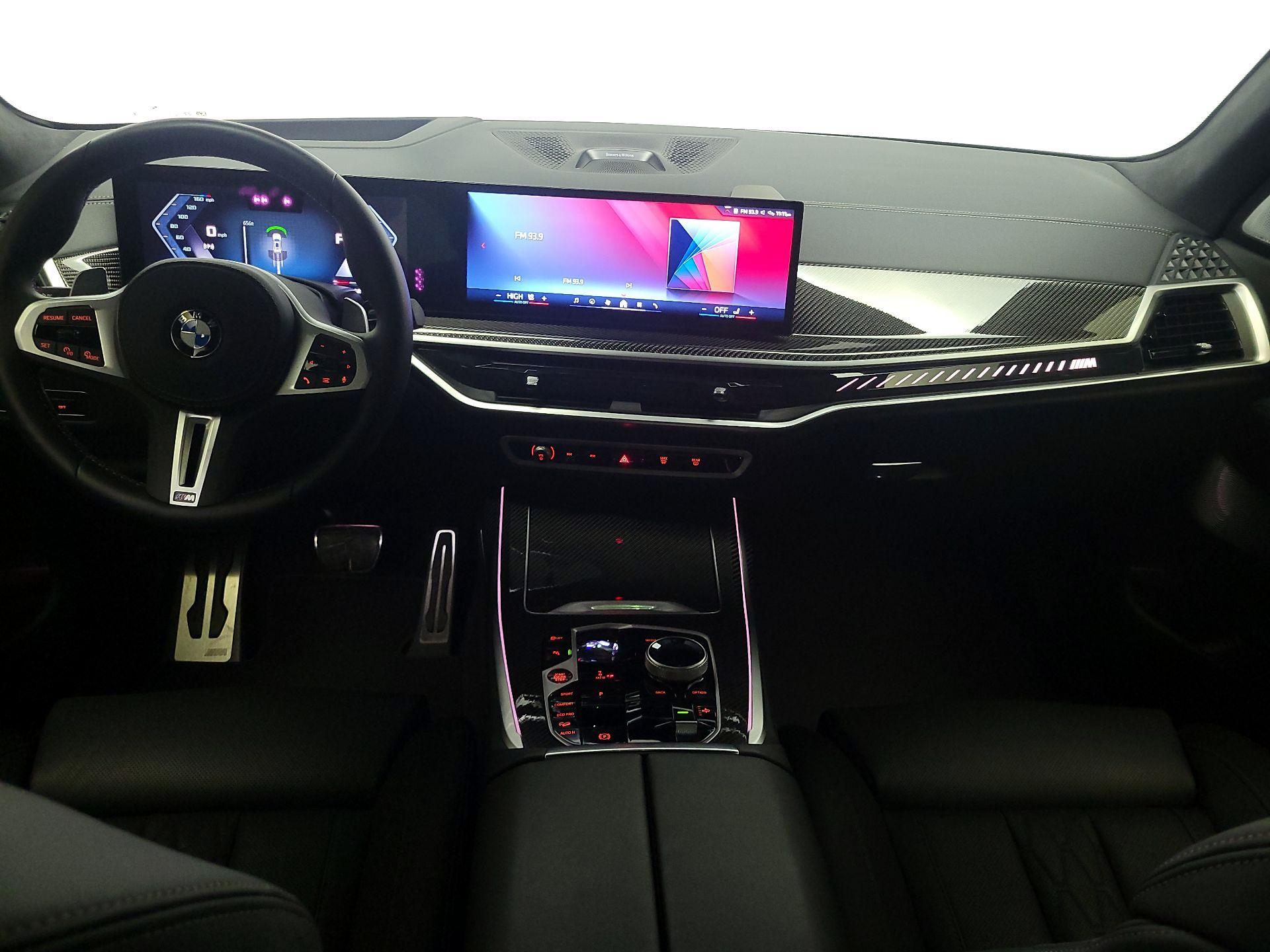 Thumbnail: 2025 BMW X7 - 9