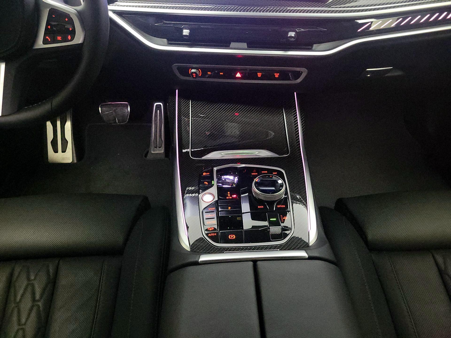 Thumbnail: 2025 BMW X7 - 18