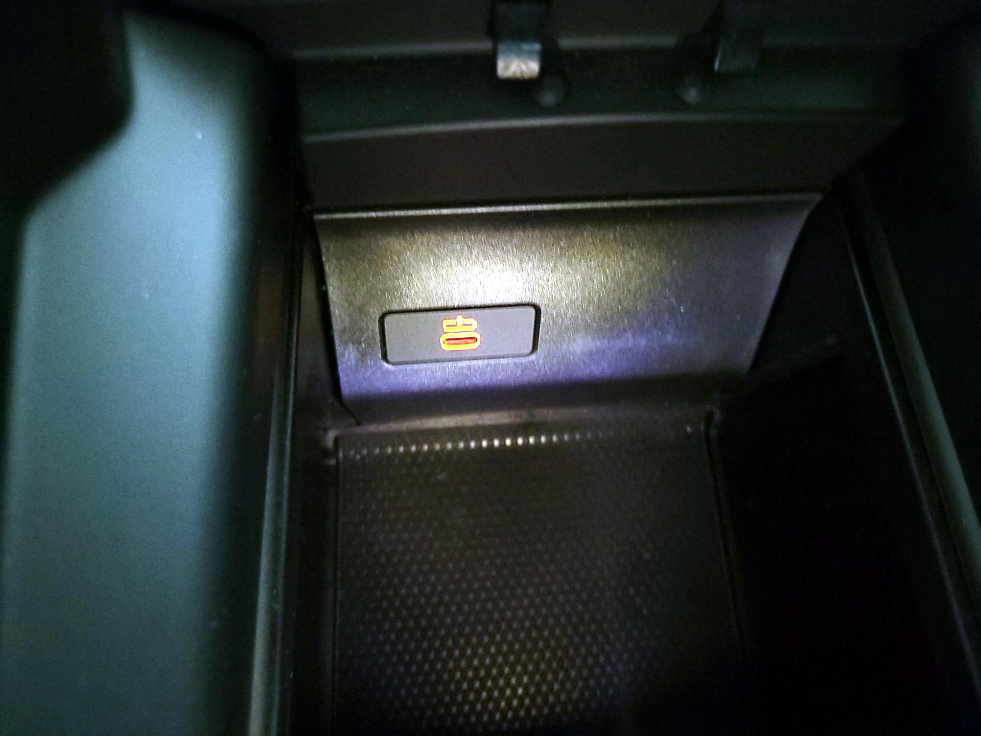 Thumbnail: 2025 BMW X7 - 19