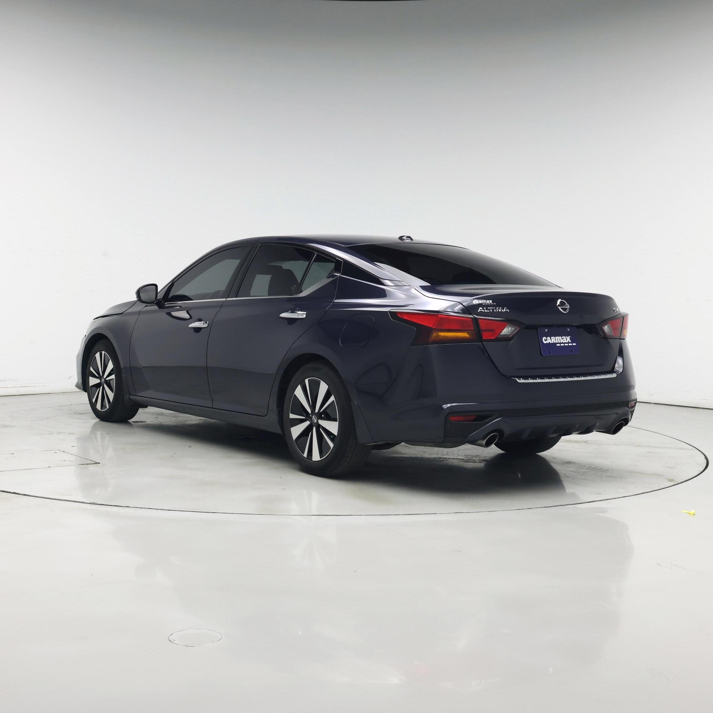 Thumbnail: 2020 Nissan Altima - 2