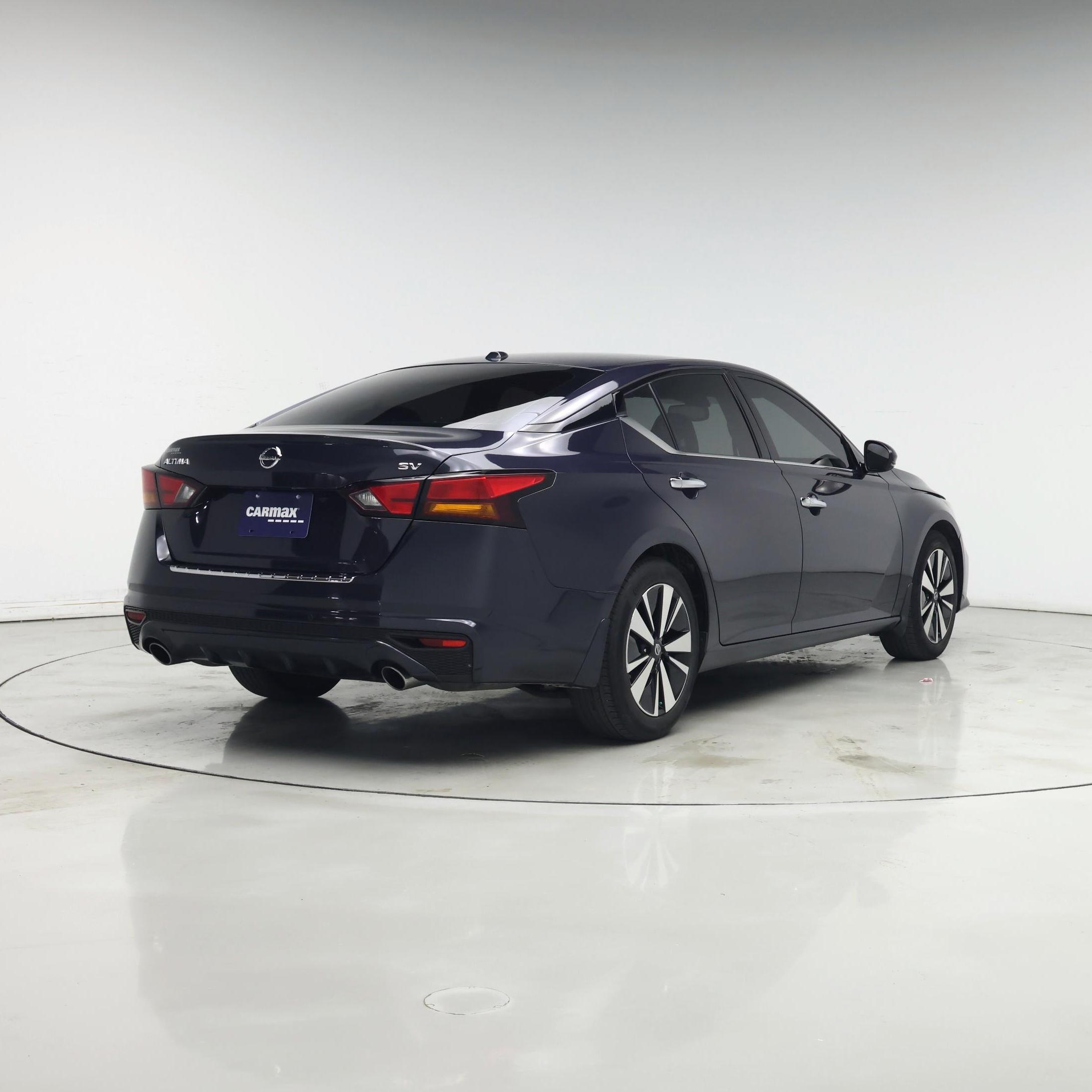 Thumbnail: 2020 Nissan Altima - 8