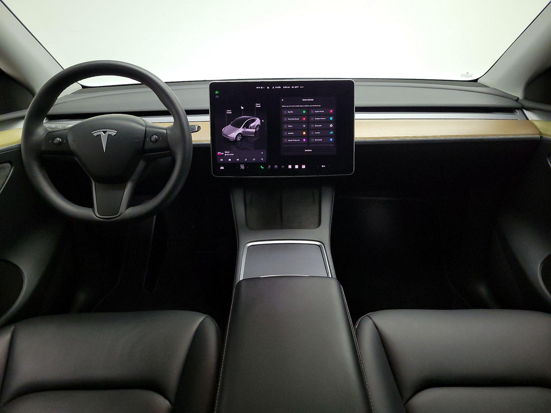 Thumbnail: 2023 Tesla Model Y - 9