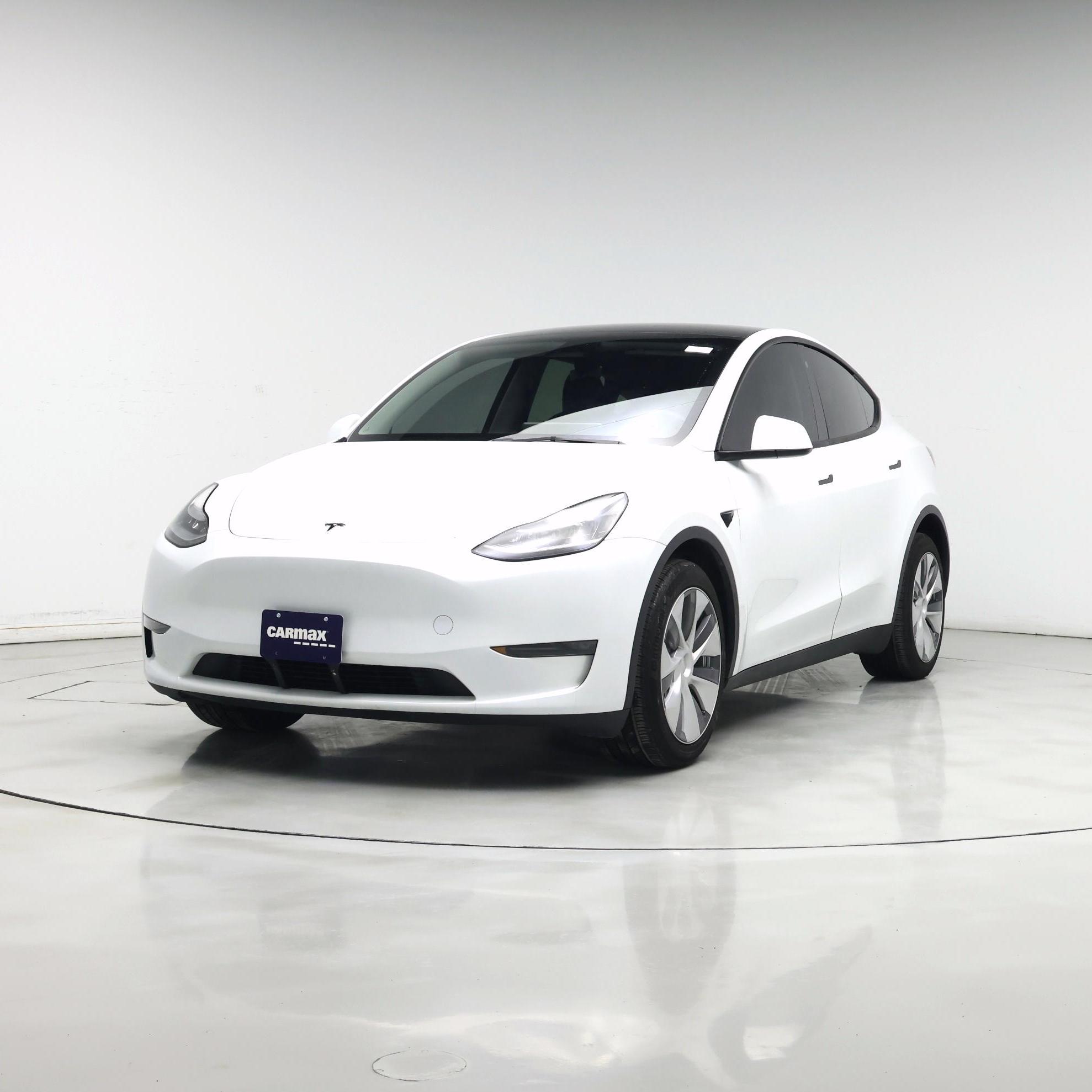 Thumbnail: 2023 Tesla Model Y - 4