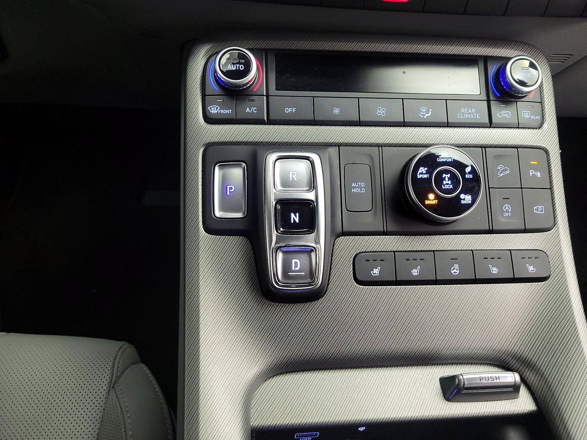 Thumbnail: 2023 Hyundai Palisade - 16