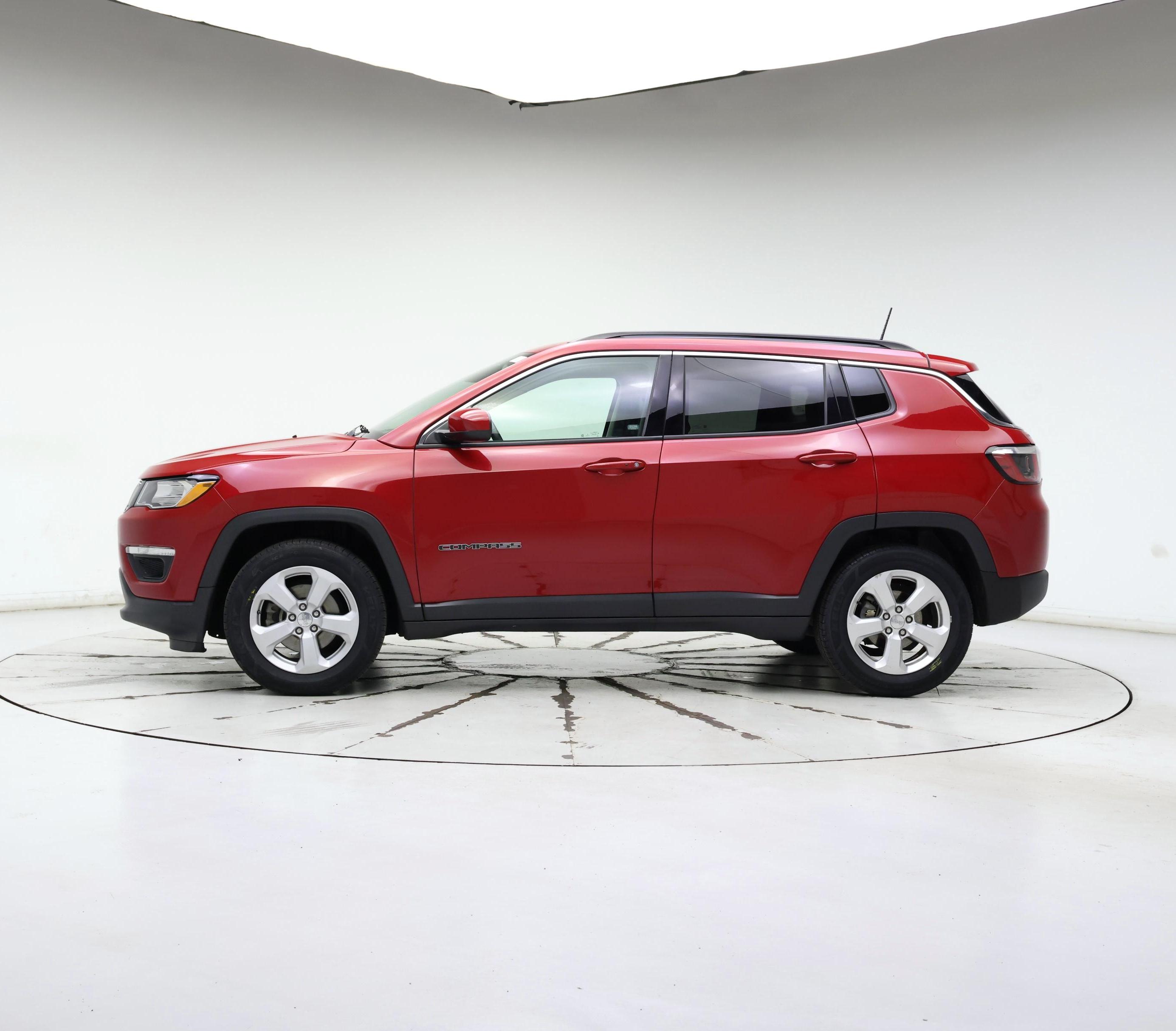 Thumbnail: 2018 Jeep Compass - 3