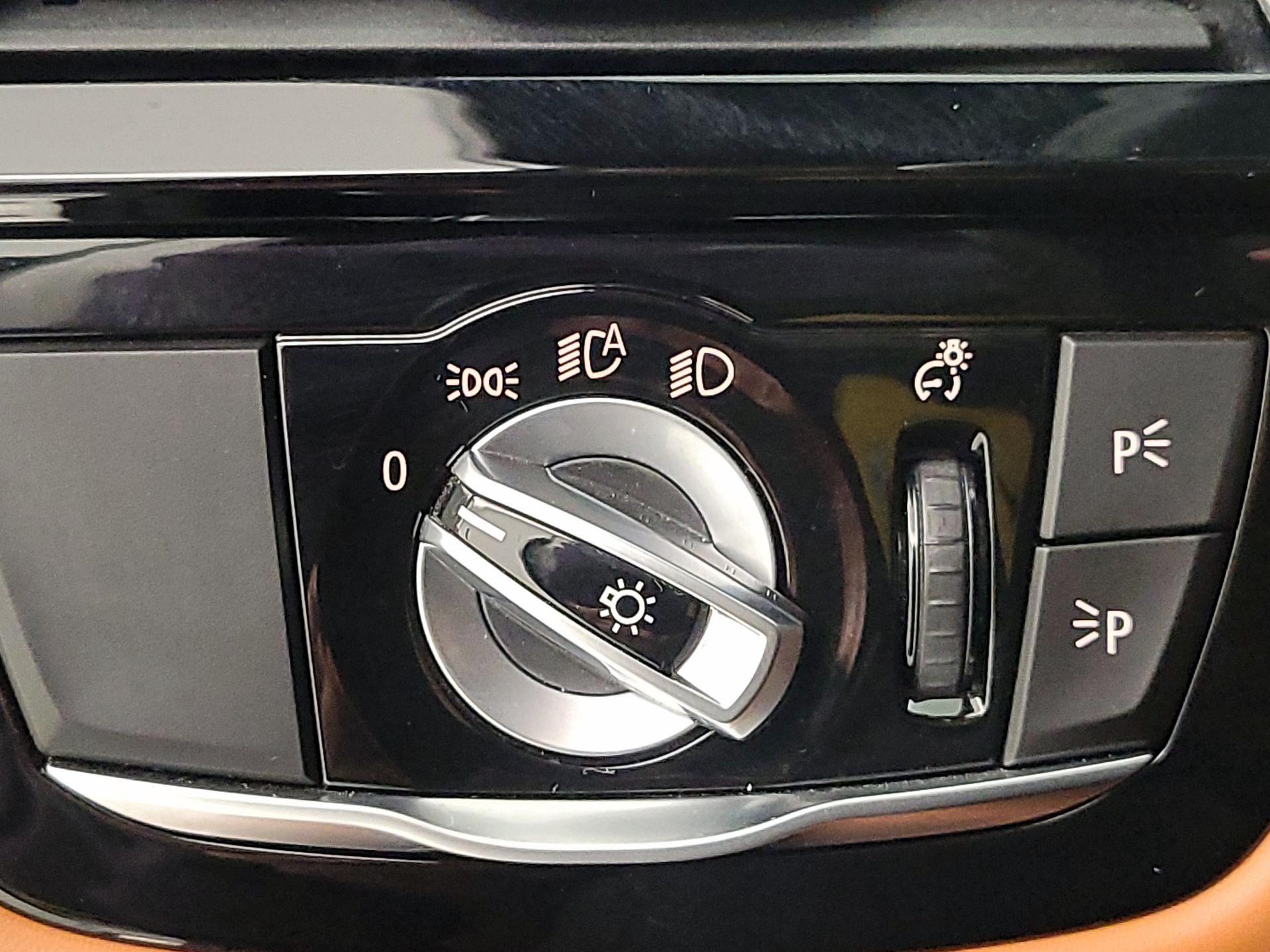 Thumbnail: 2021 BMW M5 - 13