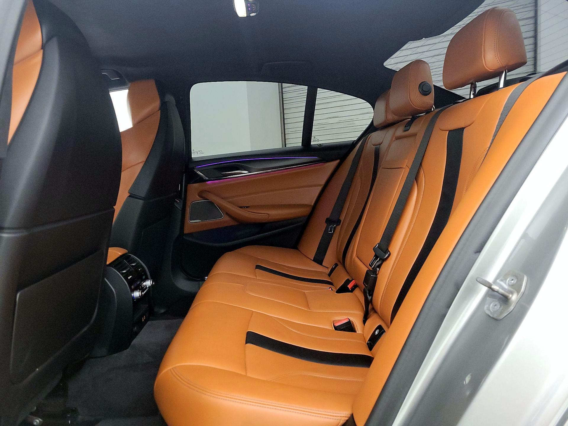 Thumbnail: 2021 BMW M5 - 20