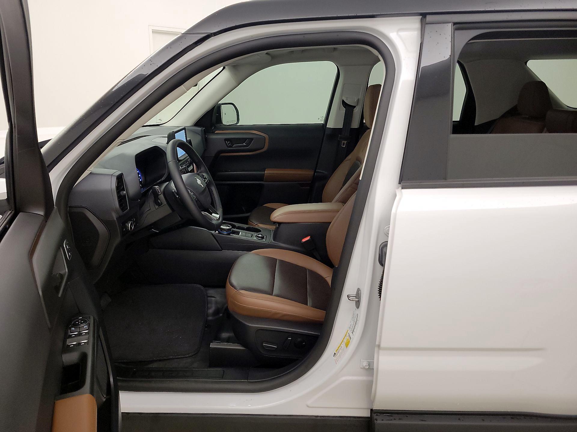 Thumbnail: 2024 Ford Bronco Sport - 11