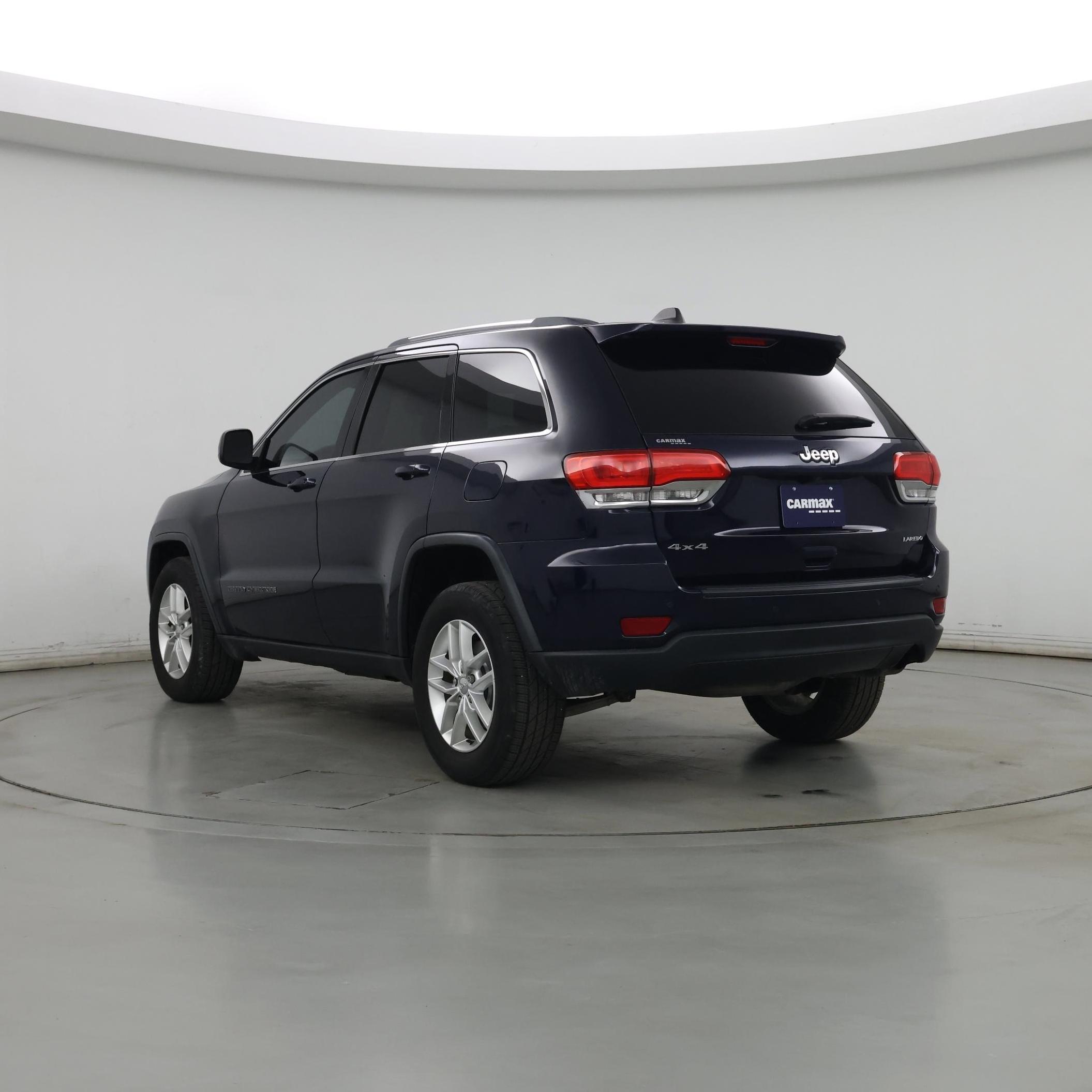 Thumbnail: 2017 Jeep Grand Cherokee - 2