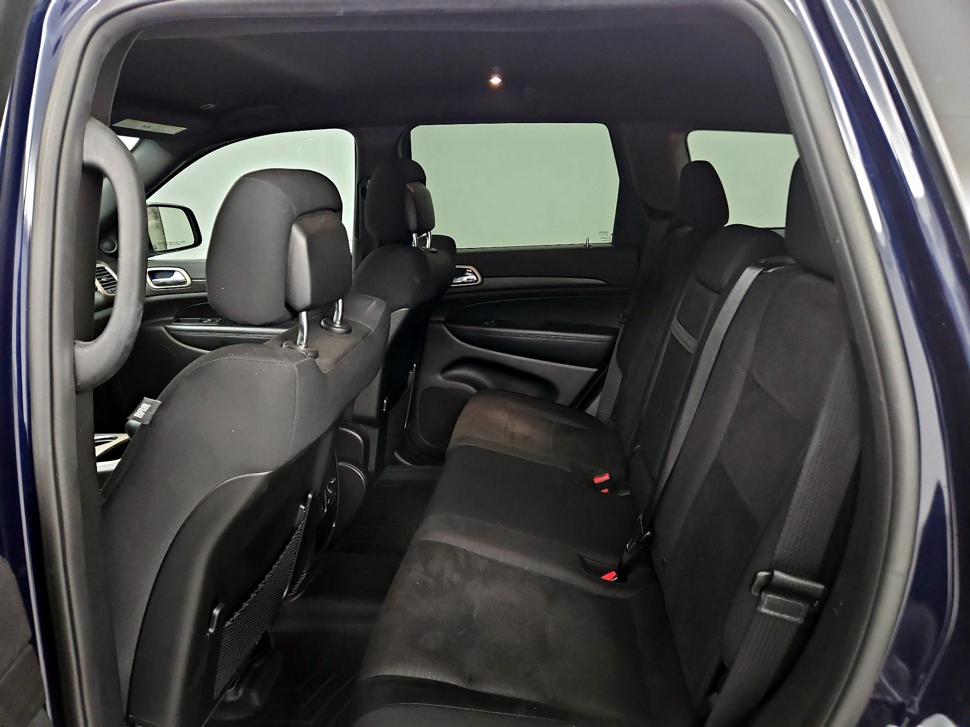 Thumbnail: 2017 Jeep Grand Cherokee - 19