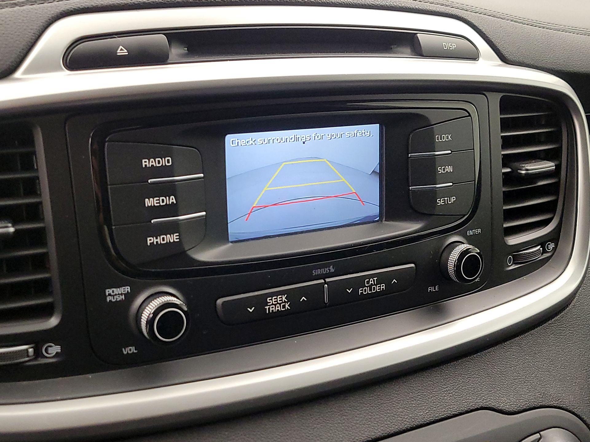 Thumbnail: 2018 Kia Sorento - 14