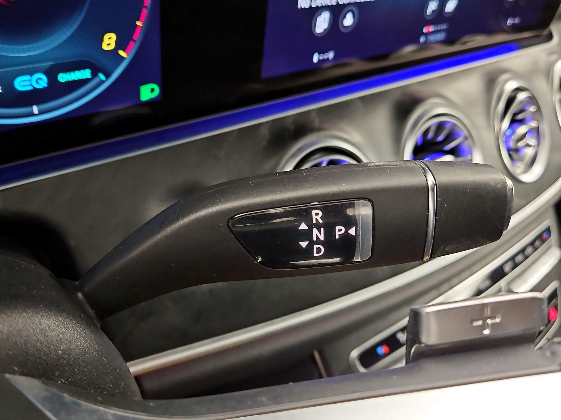 Thumbnail: 2022 Mercedes-Benz E-Class - 18