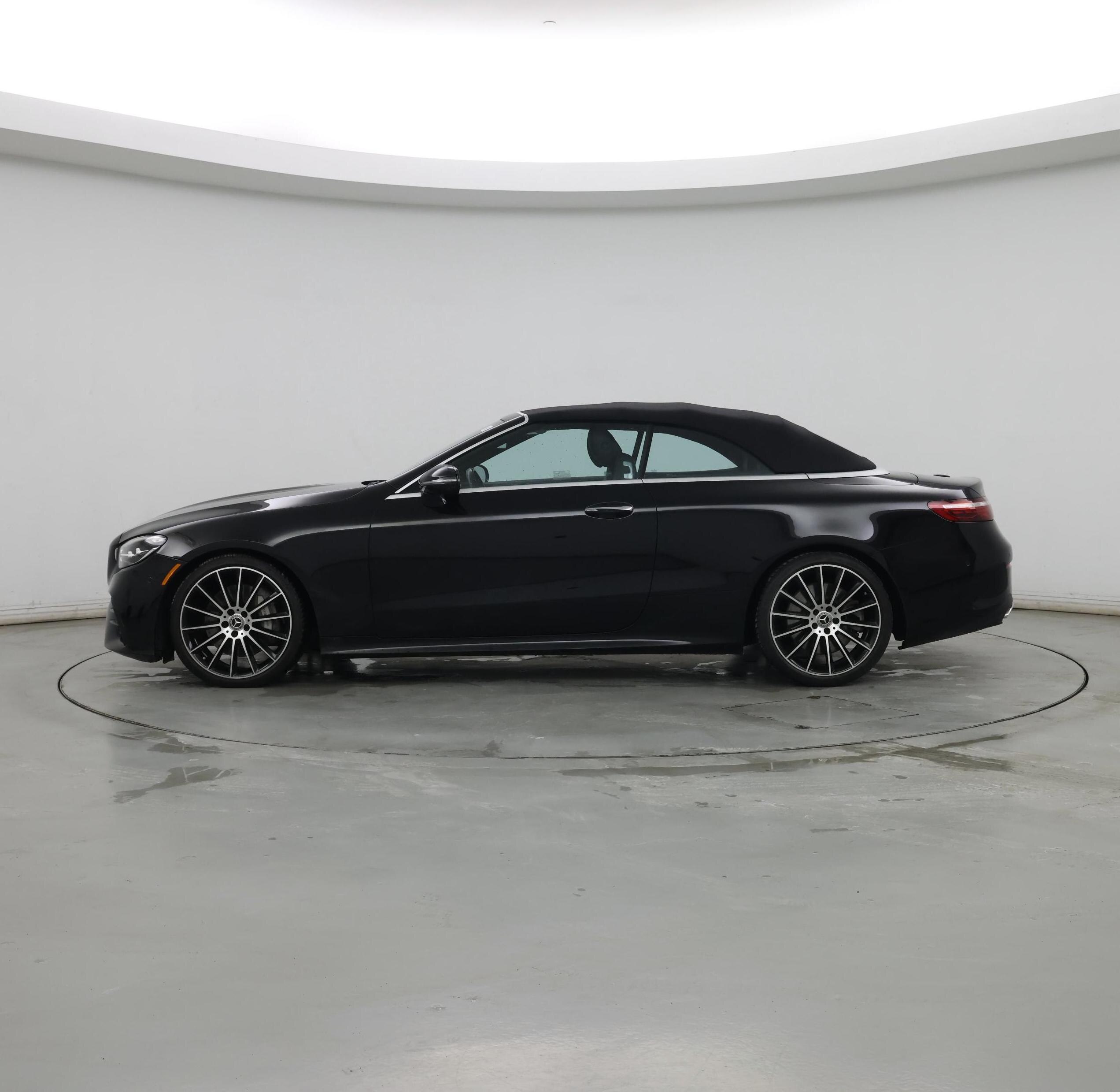 Thumbnail: 2022 Mercedes-Benz E-Class - 3