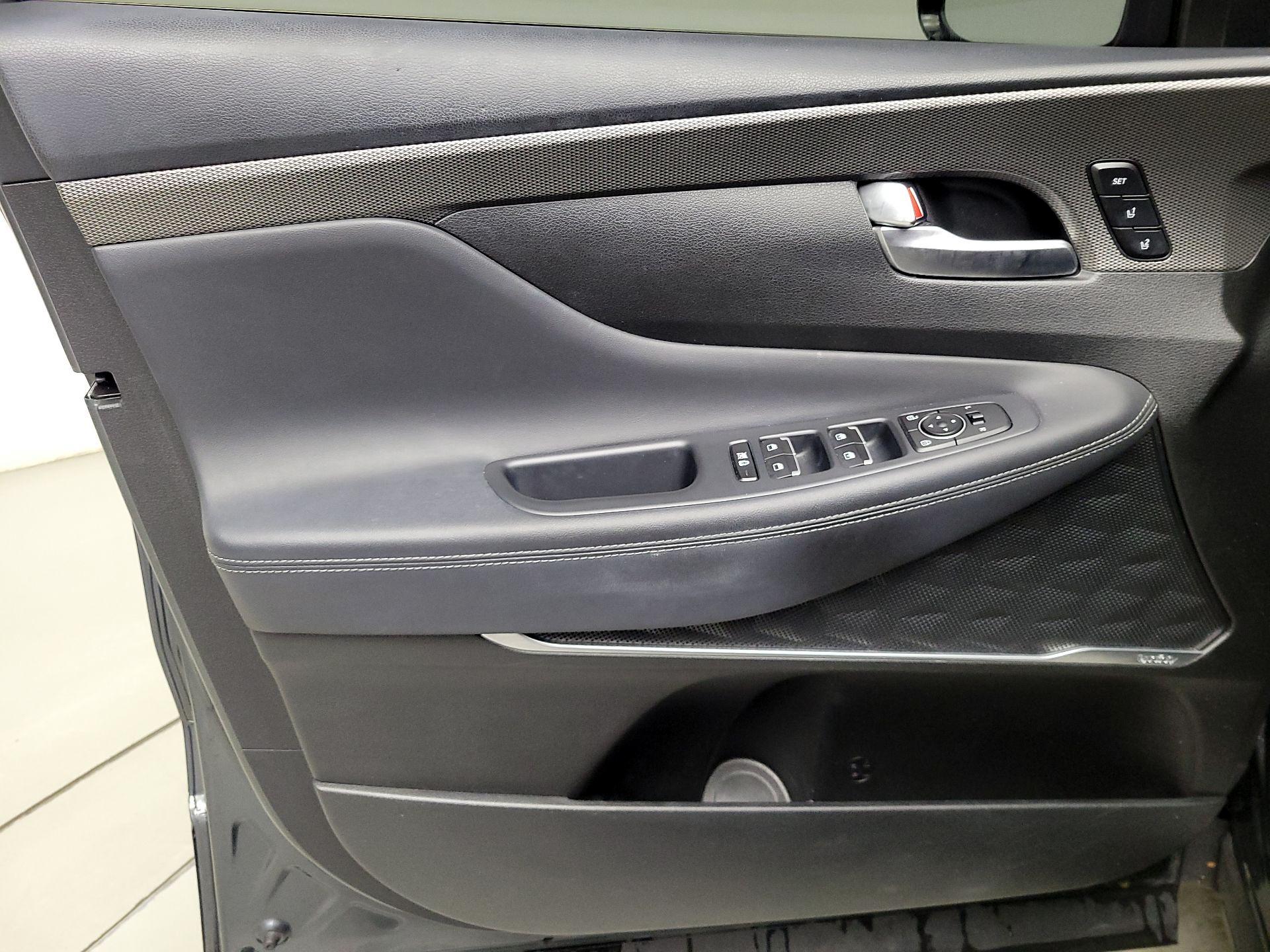 Thumbnail: 2020 Hyundai Santa Fe - 12