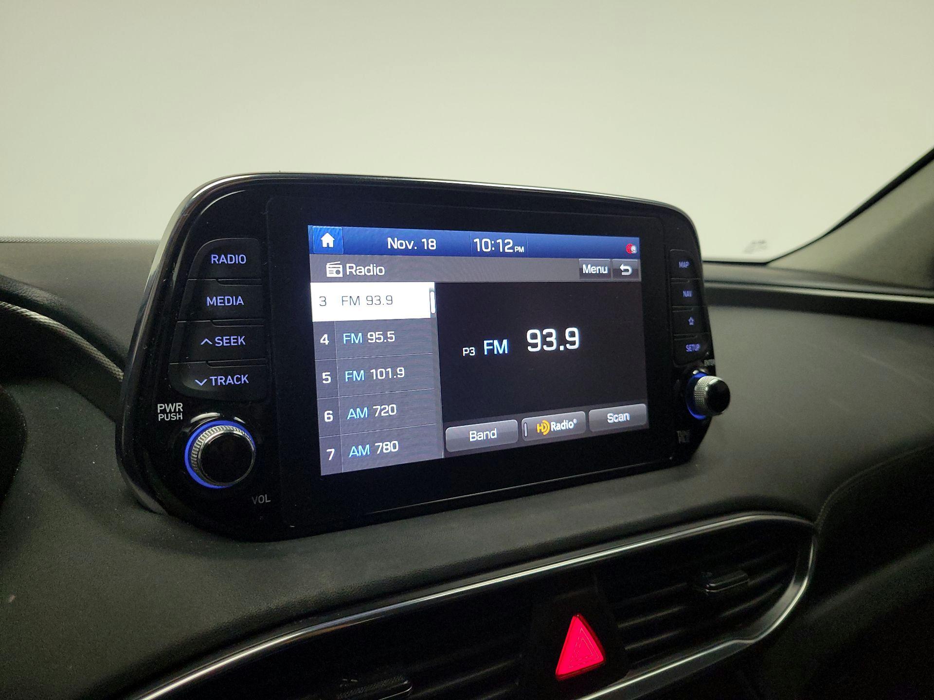 Thumbnail: 2020 Hyundai Santa Fe - 16