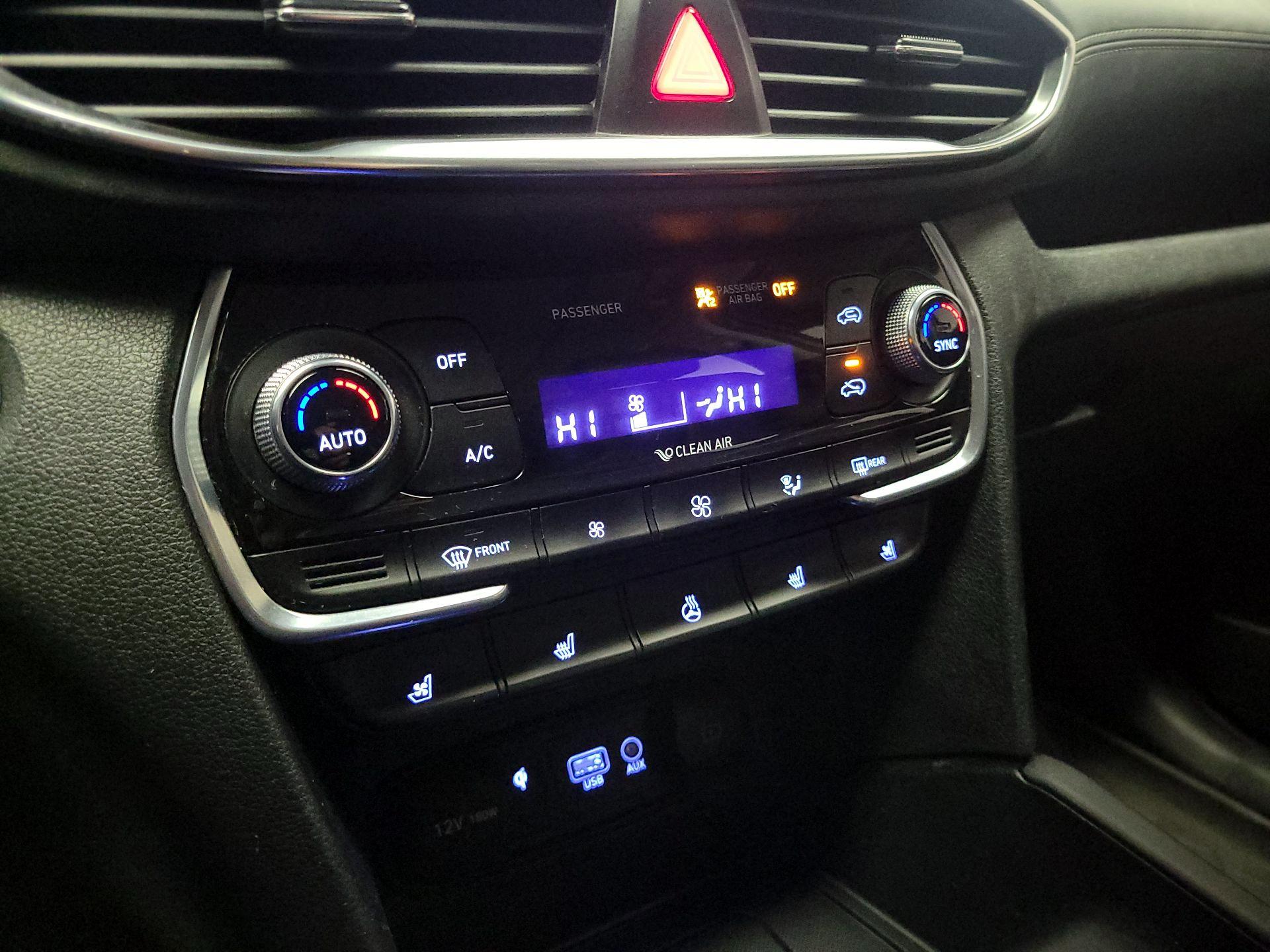 Thumbnail: 2020 Hyundai Santa Fe - 17