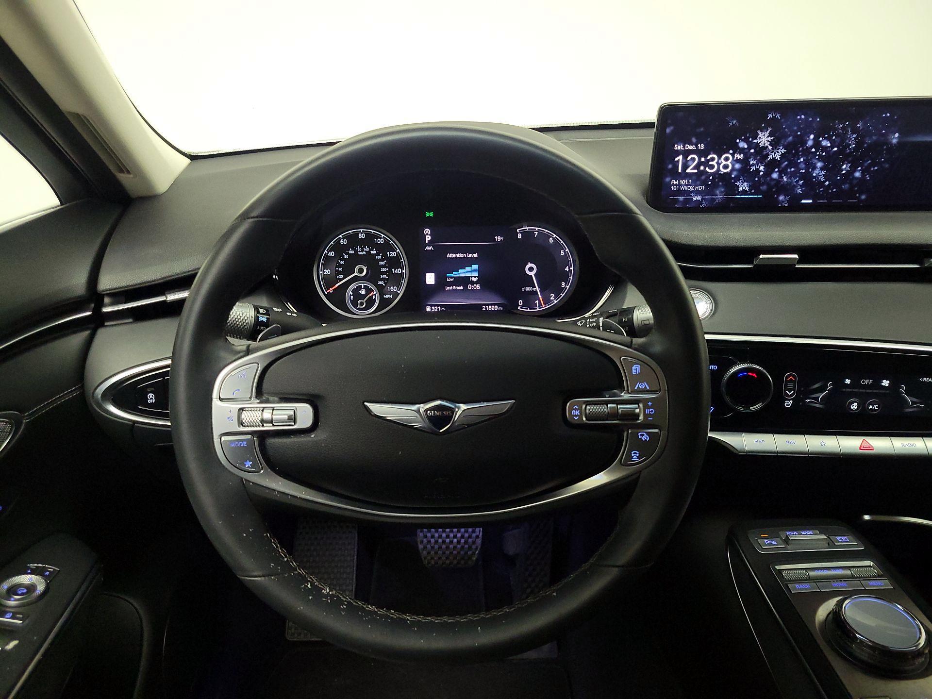 Thumbnail: 2024 Genesis GV70 - 10