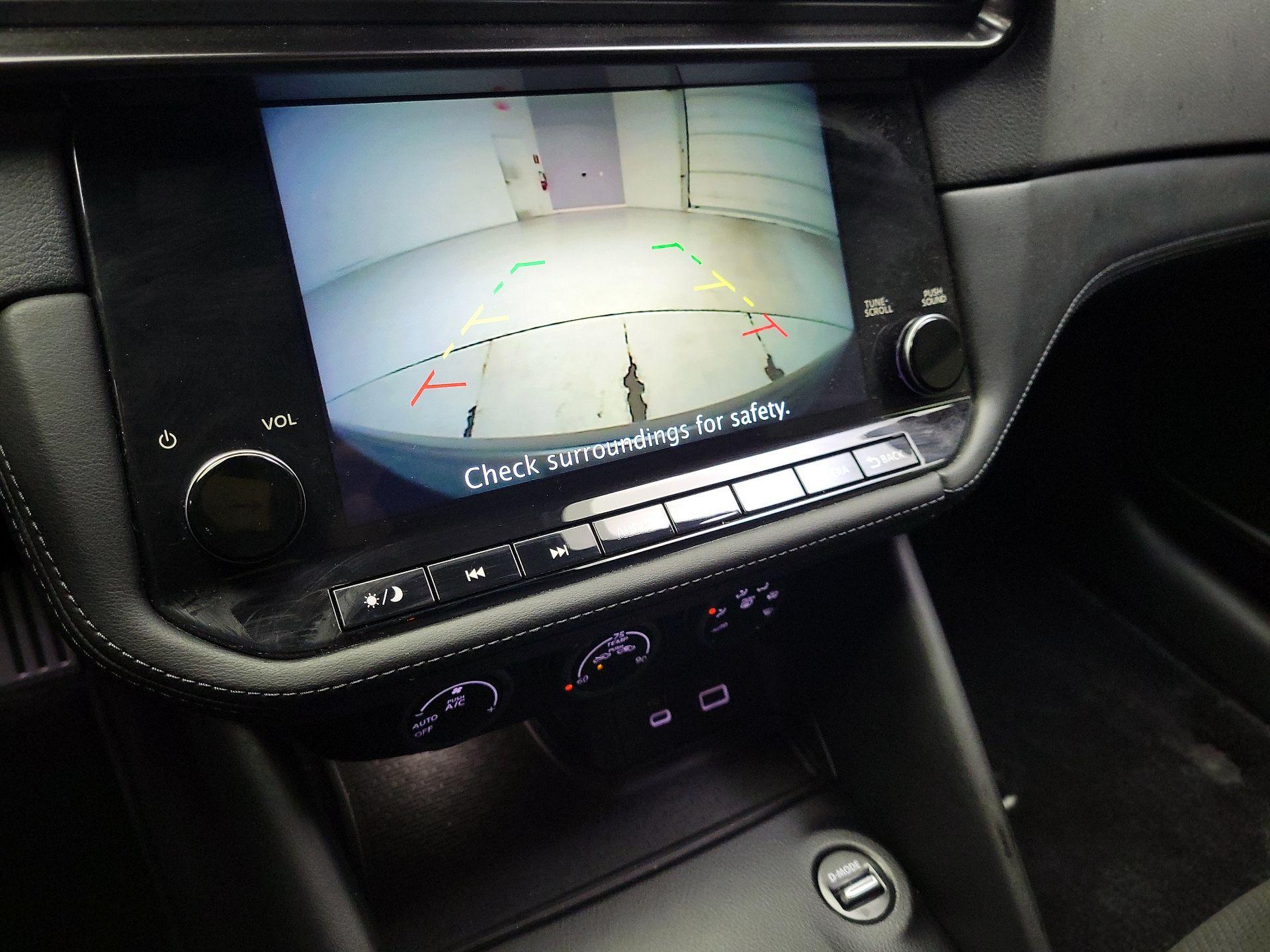 Thumbnail: 2024 Nissan Z - 15