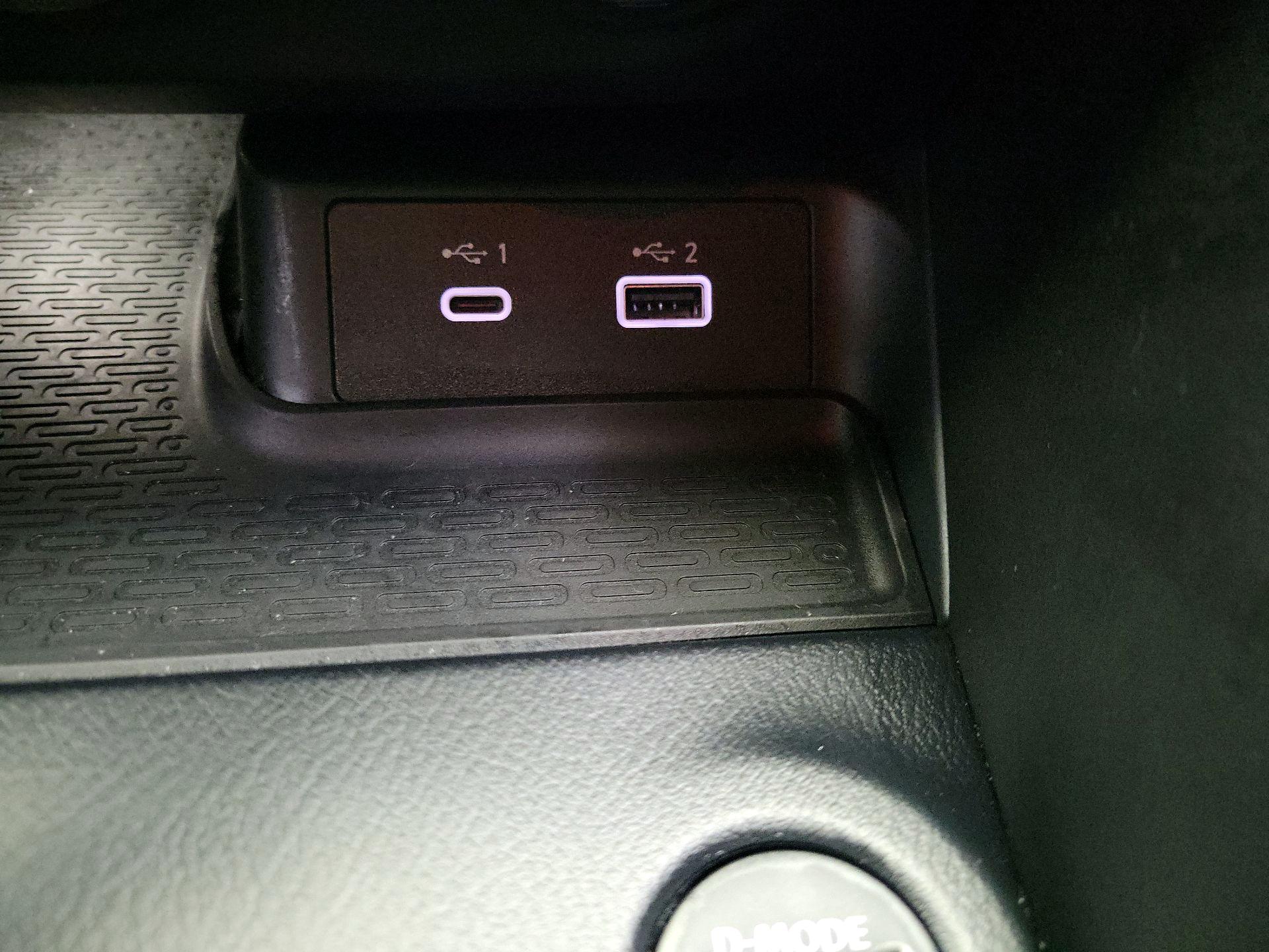 Thumbnail: 2024 Nissan Z - 19