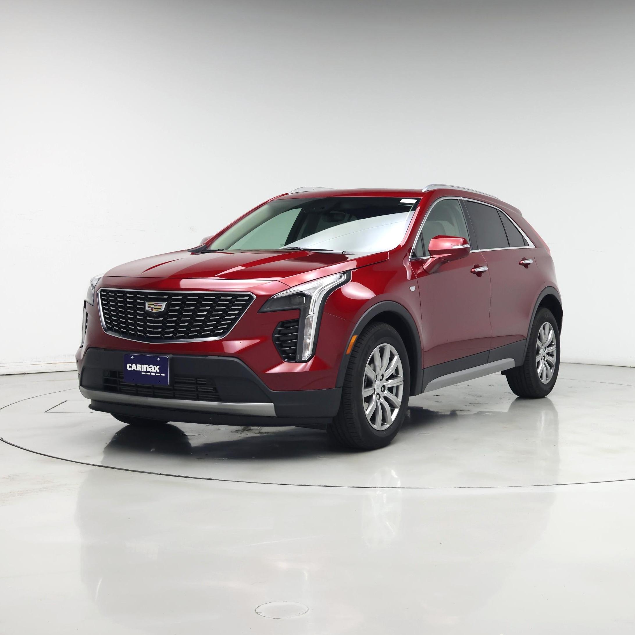 Thumbnail: 2022 Cadillac XT4 - 4