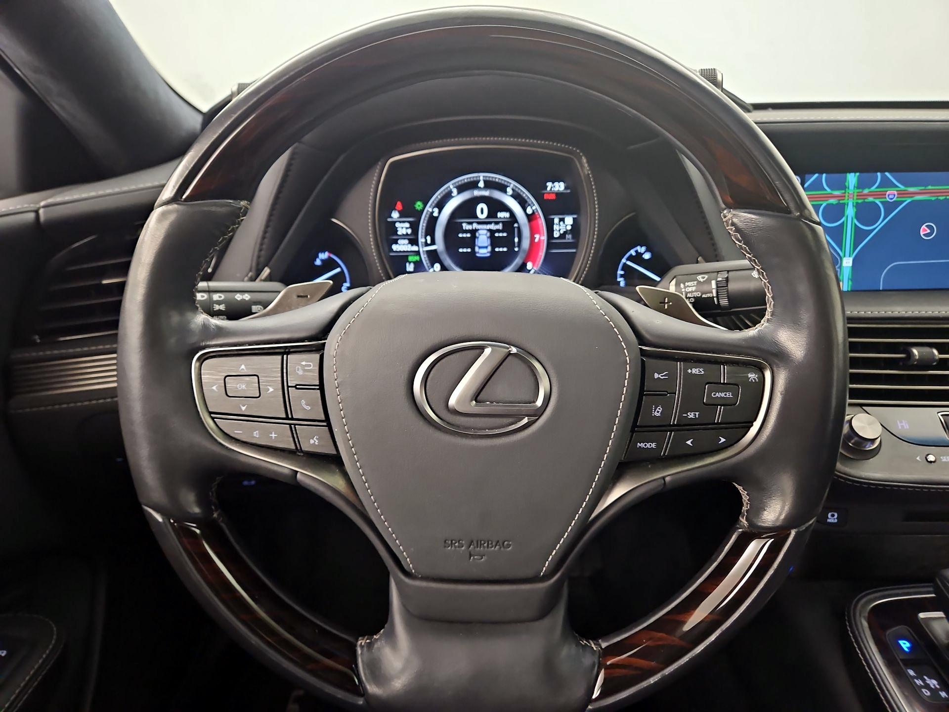 Thumbnail: 2018 Lexus LS - 10