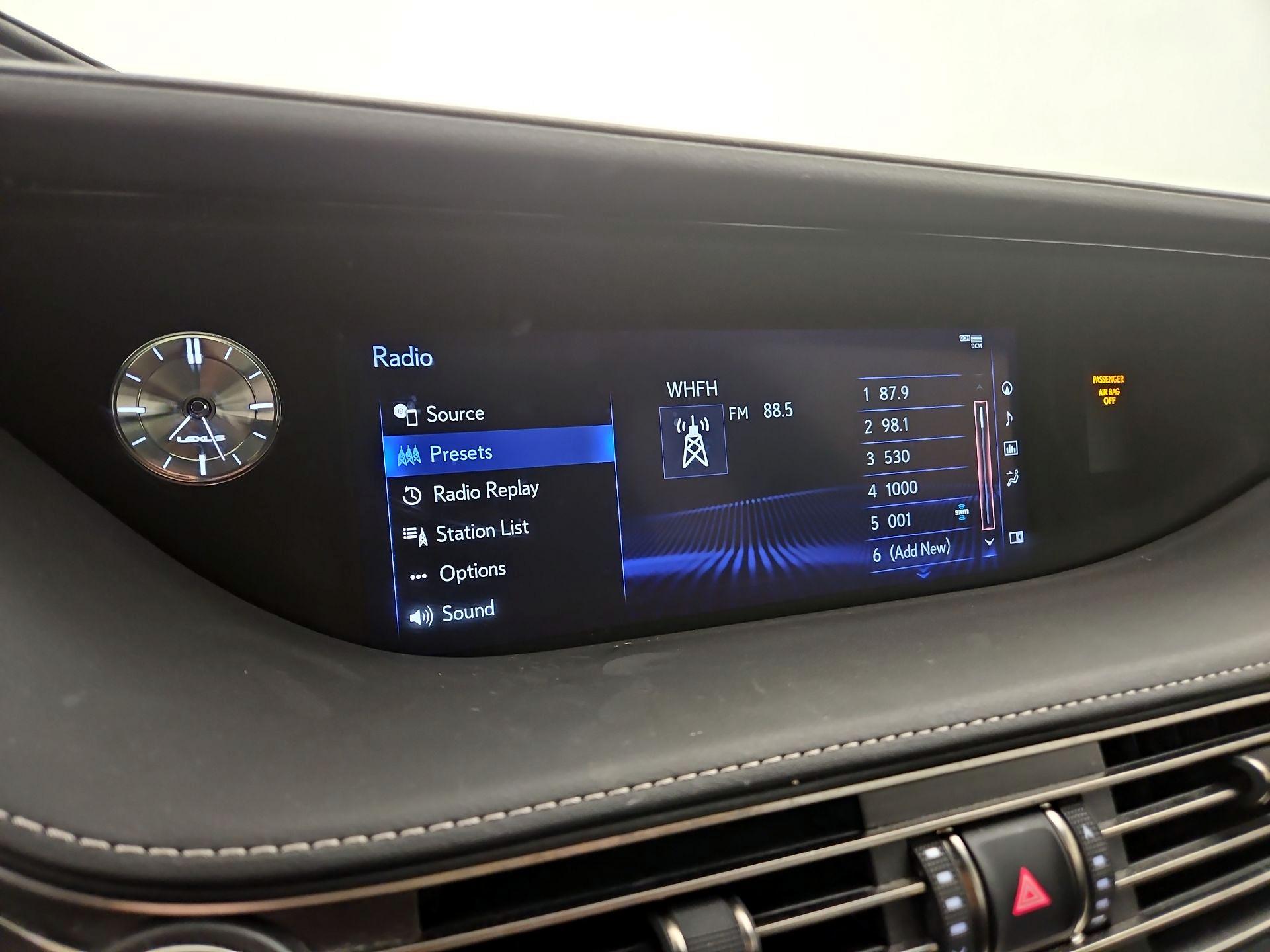 Thumbnail: 2018 Lexus LS - 15