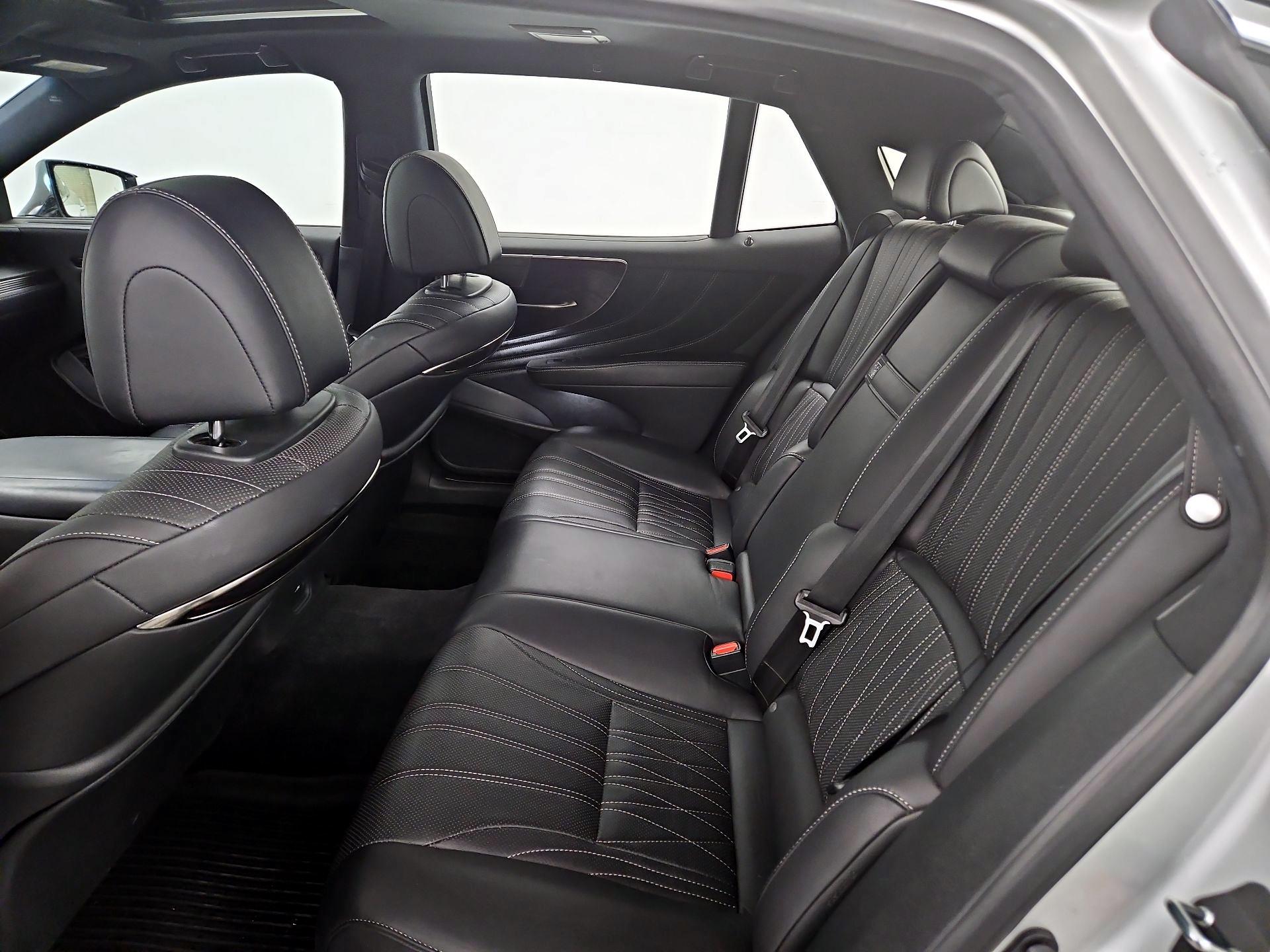 Thumbnail: 2018 Lexus LS - 19