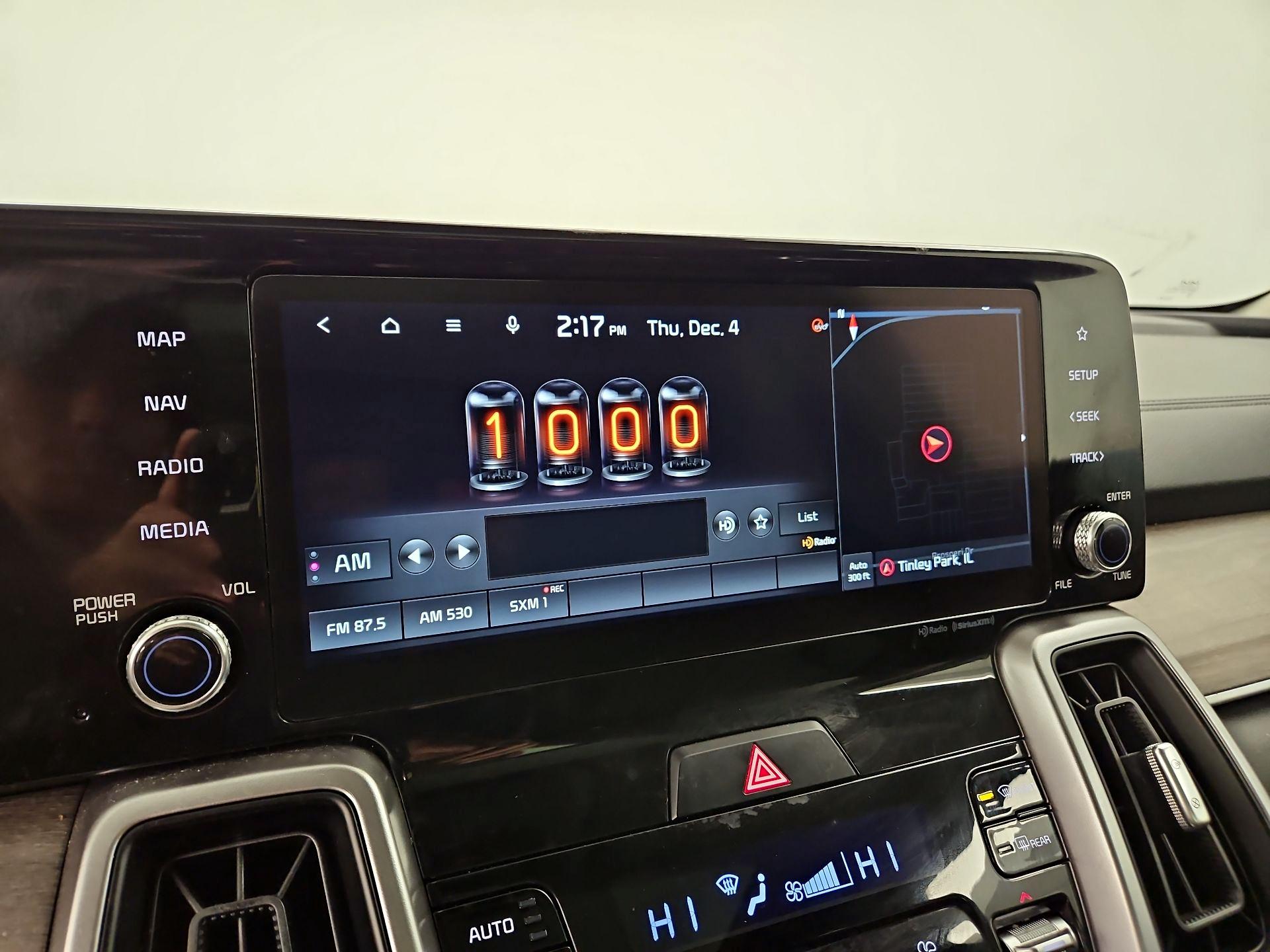 Thumbnail: 2022 Kia Sorento - 16