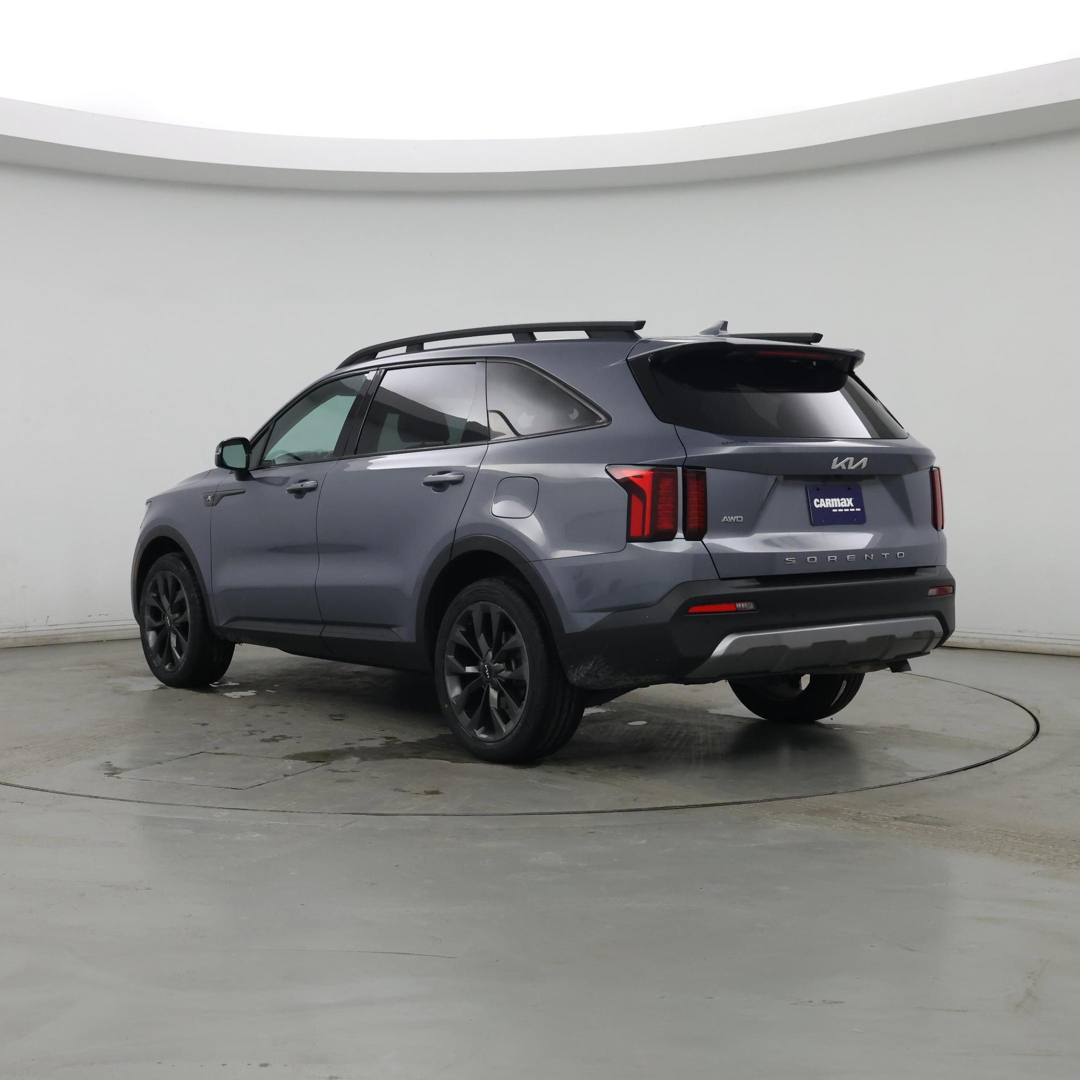 Thumbnail: 2022 Kia Sorento - 2