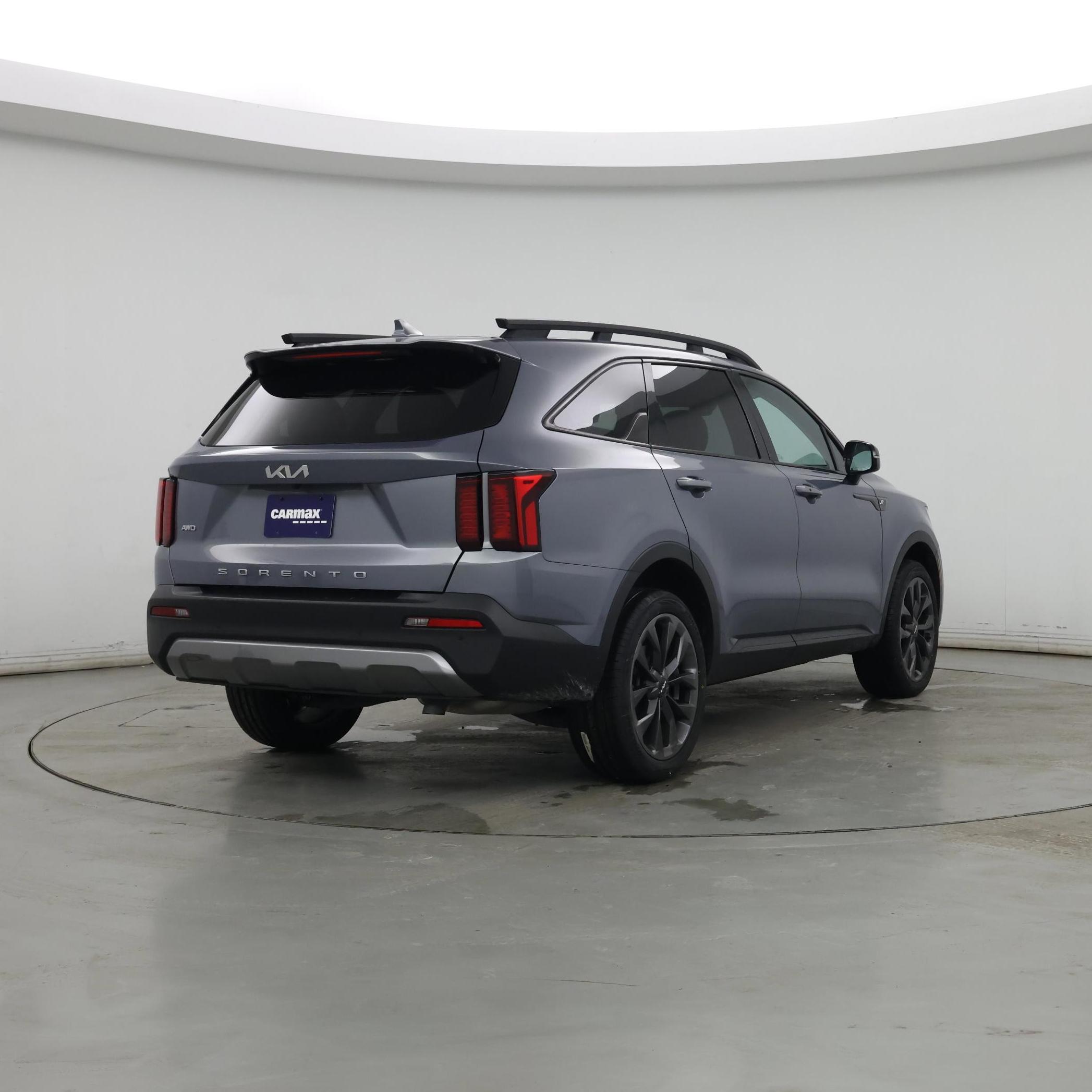 Thumbnail: 2022 Kia Sorento - 8