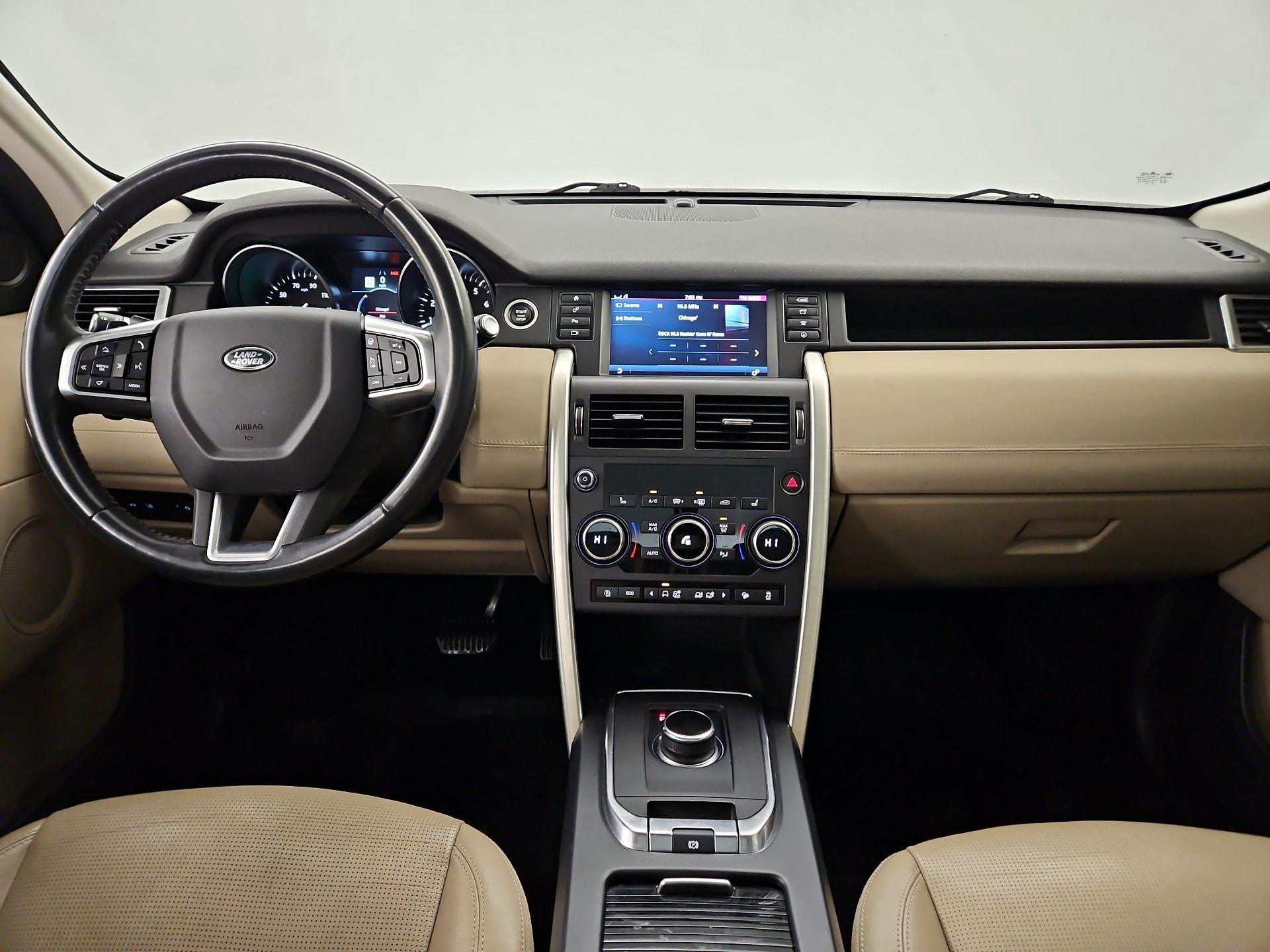 Thumbnail: 2019 Land Rover Discovery Sport - 9