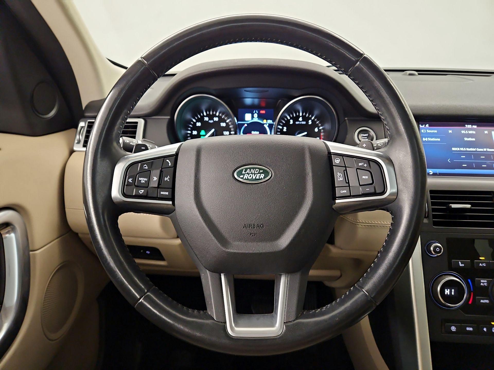 Thumbnail: 2019 Land Rover Discovery Sport - 10