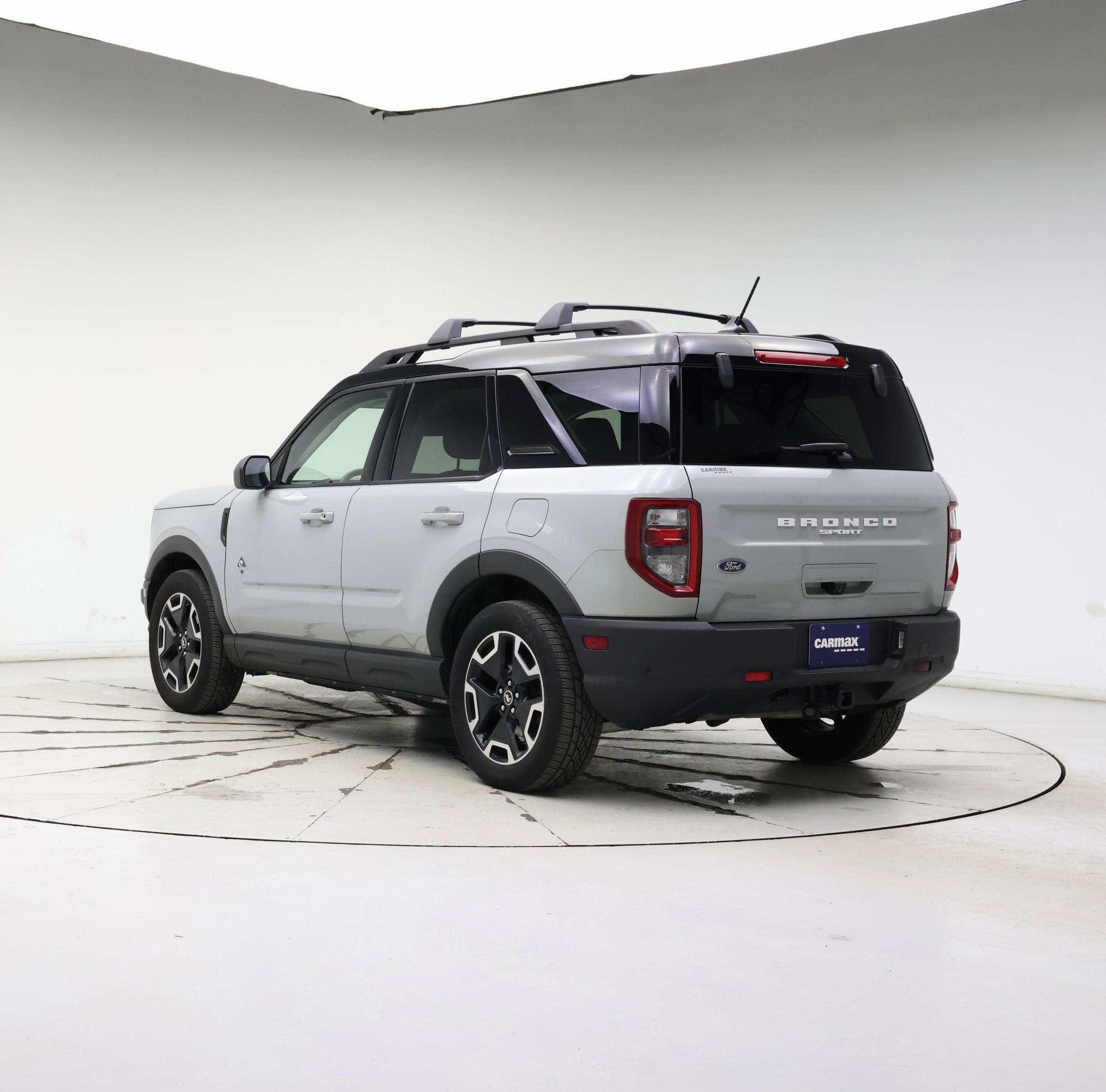 Thumbnail: 2022 Ford Bronco Sport - 2