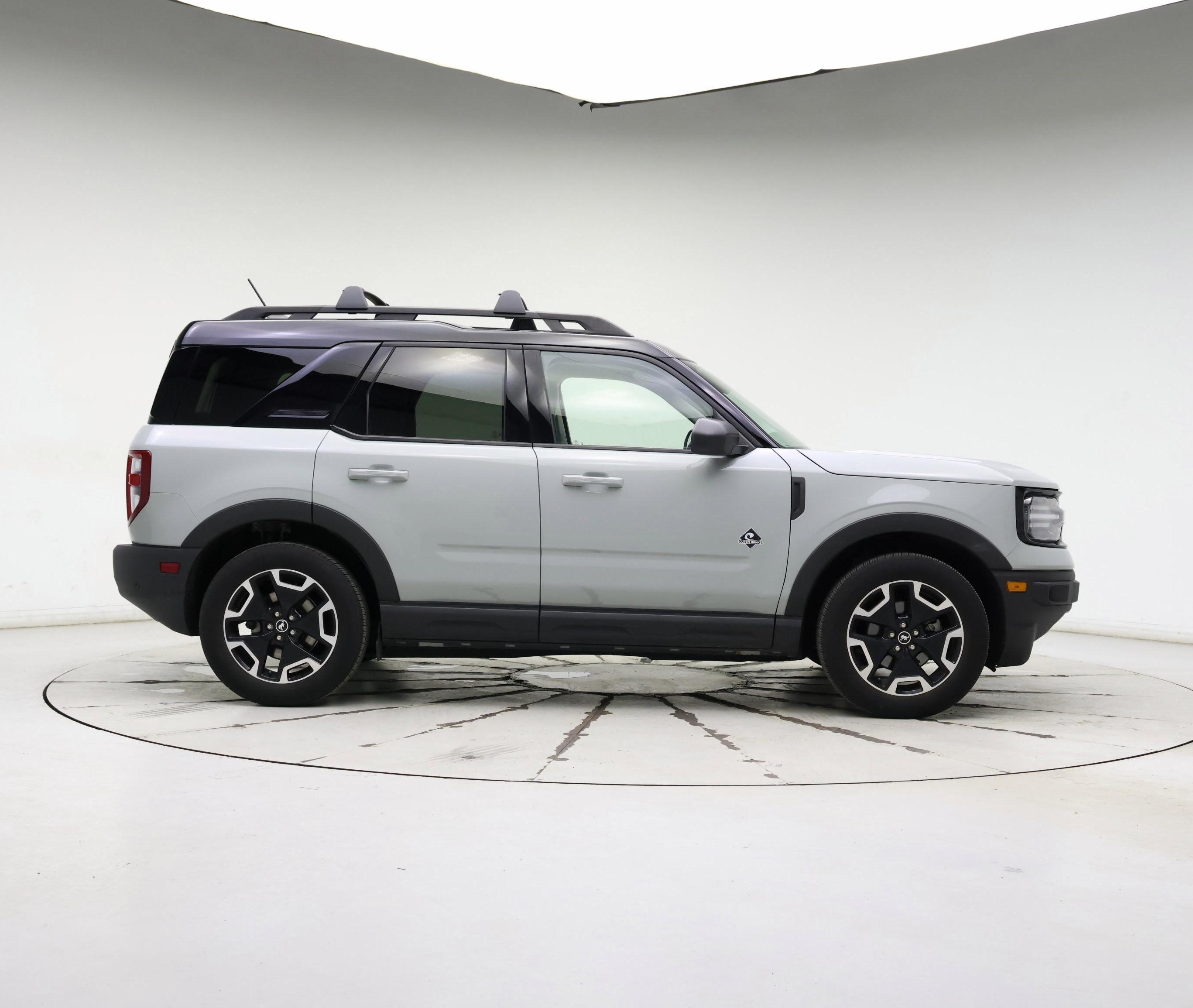 Thumbnail: 2022 Ford Bronco Sport - 7