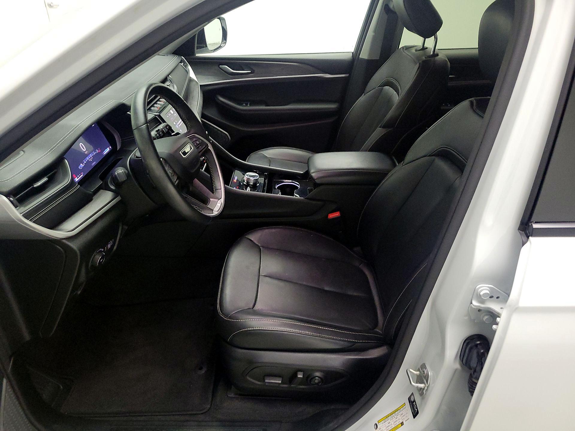 Thumbnail: 2021 Jeep Grand Cherokee L - 11