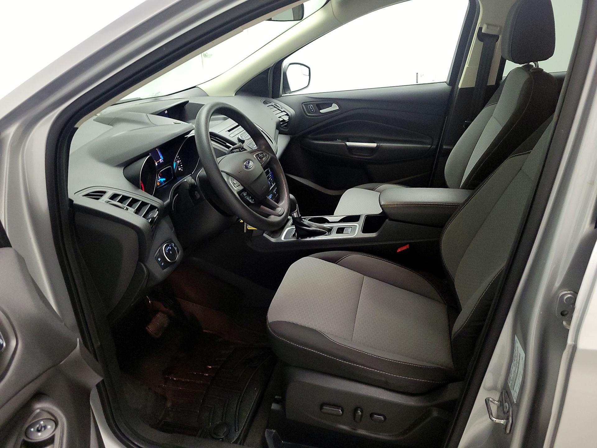 Thumbnail: 2017 Ford Escape - 11