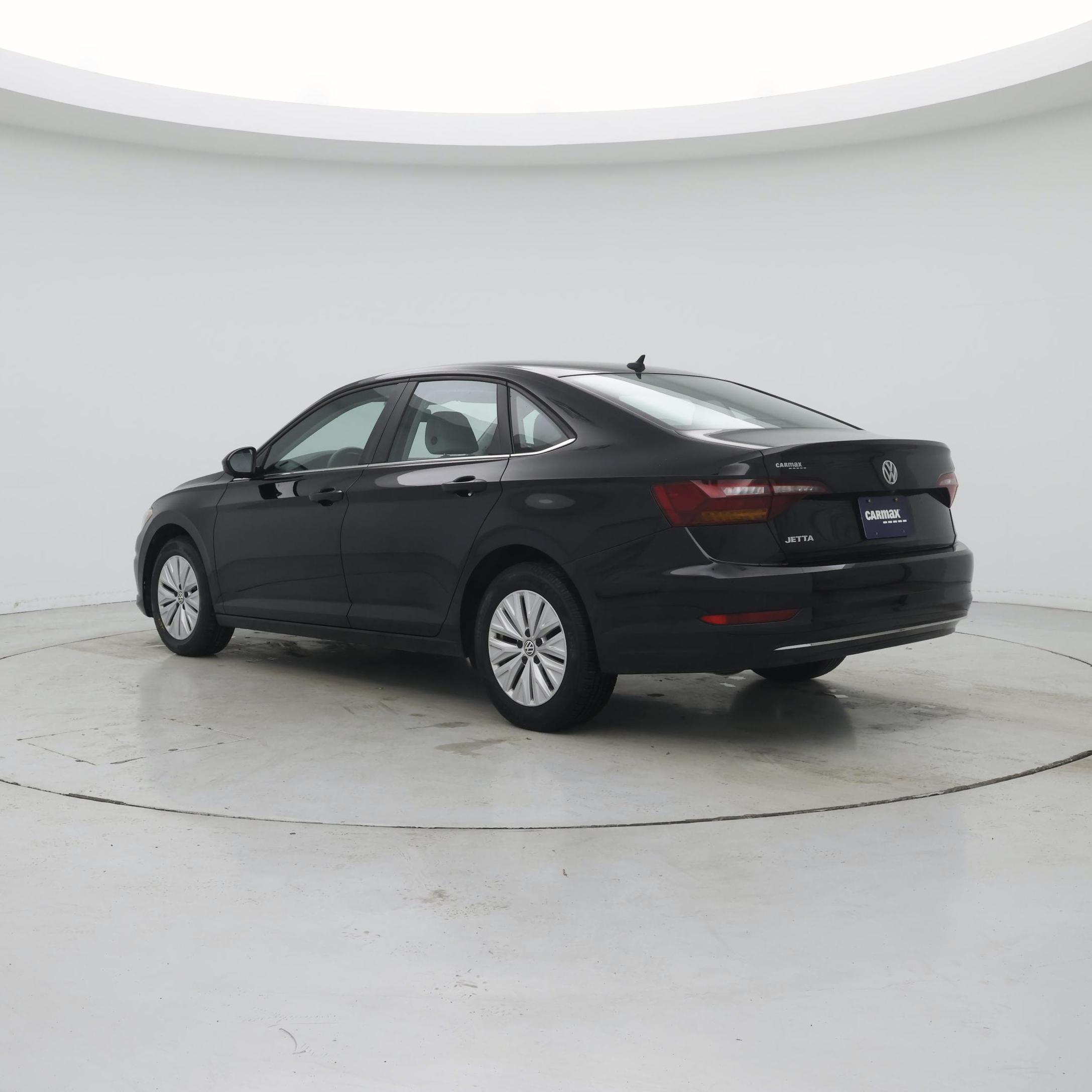 Thumbnail: 2019 Volkswagen Jetta - 2