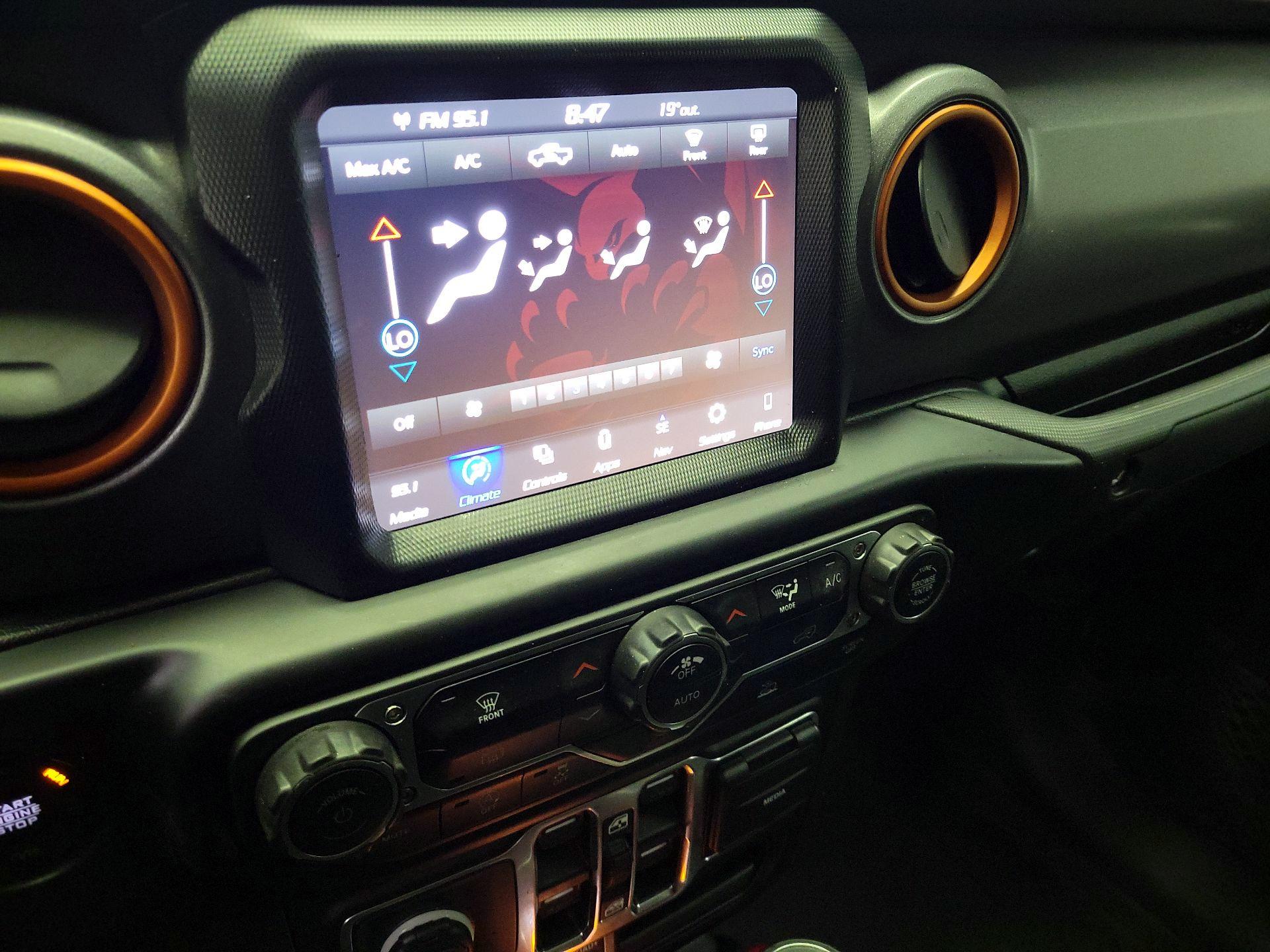 Thumbnail: 2023 Jeep Gladiator - 17