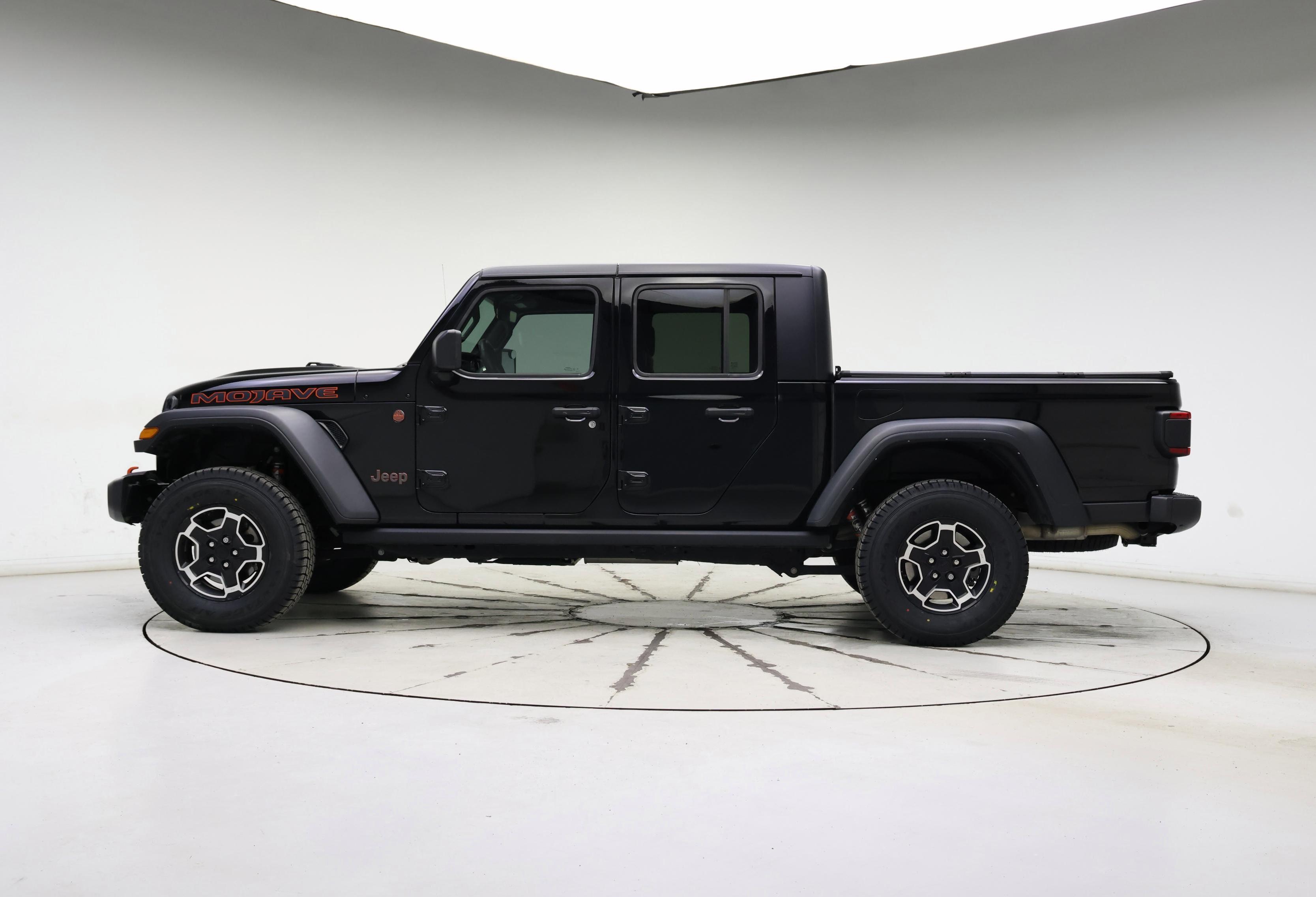 Thumbnail: 2023 Jeep Gladiator - 3