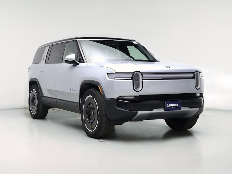 2025 Rivian R1S Adventure -
                  Schaumburg, IL
