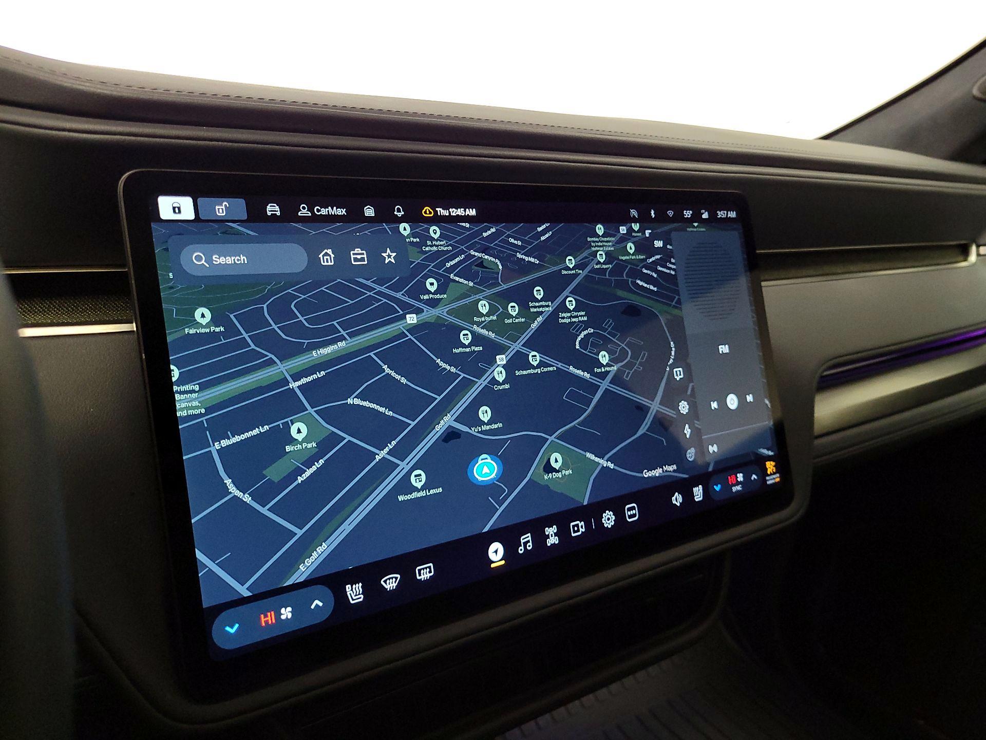 Thumbnail: 2025 Rivian R1S - 13