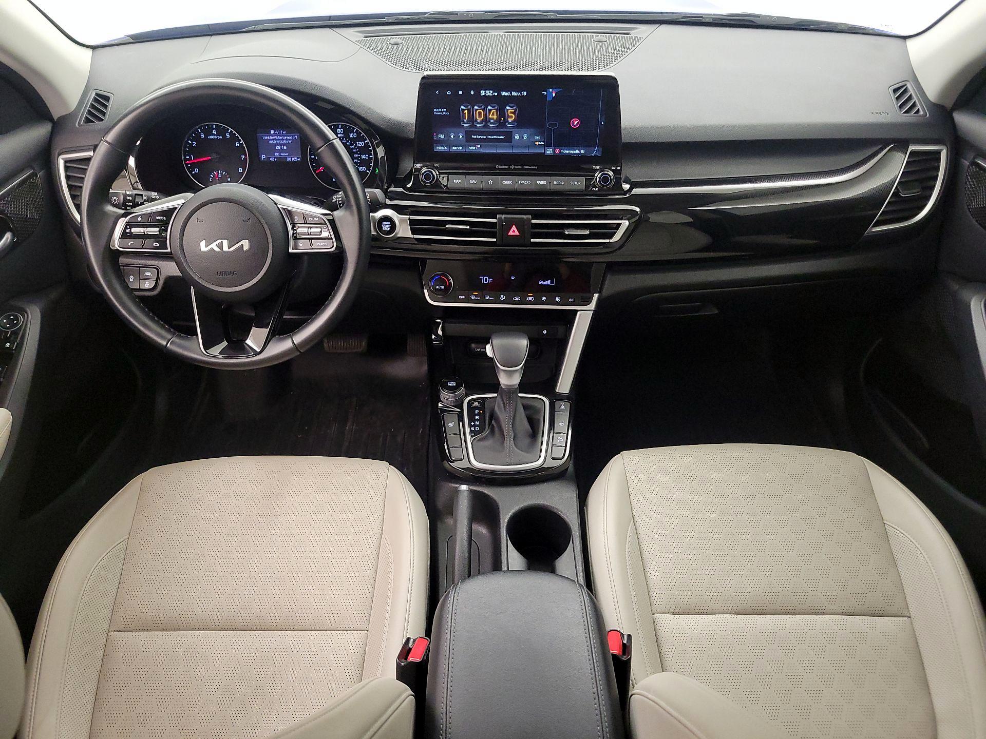 Thumbnail: 2022 Kia Seltos - 9