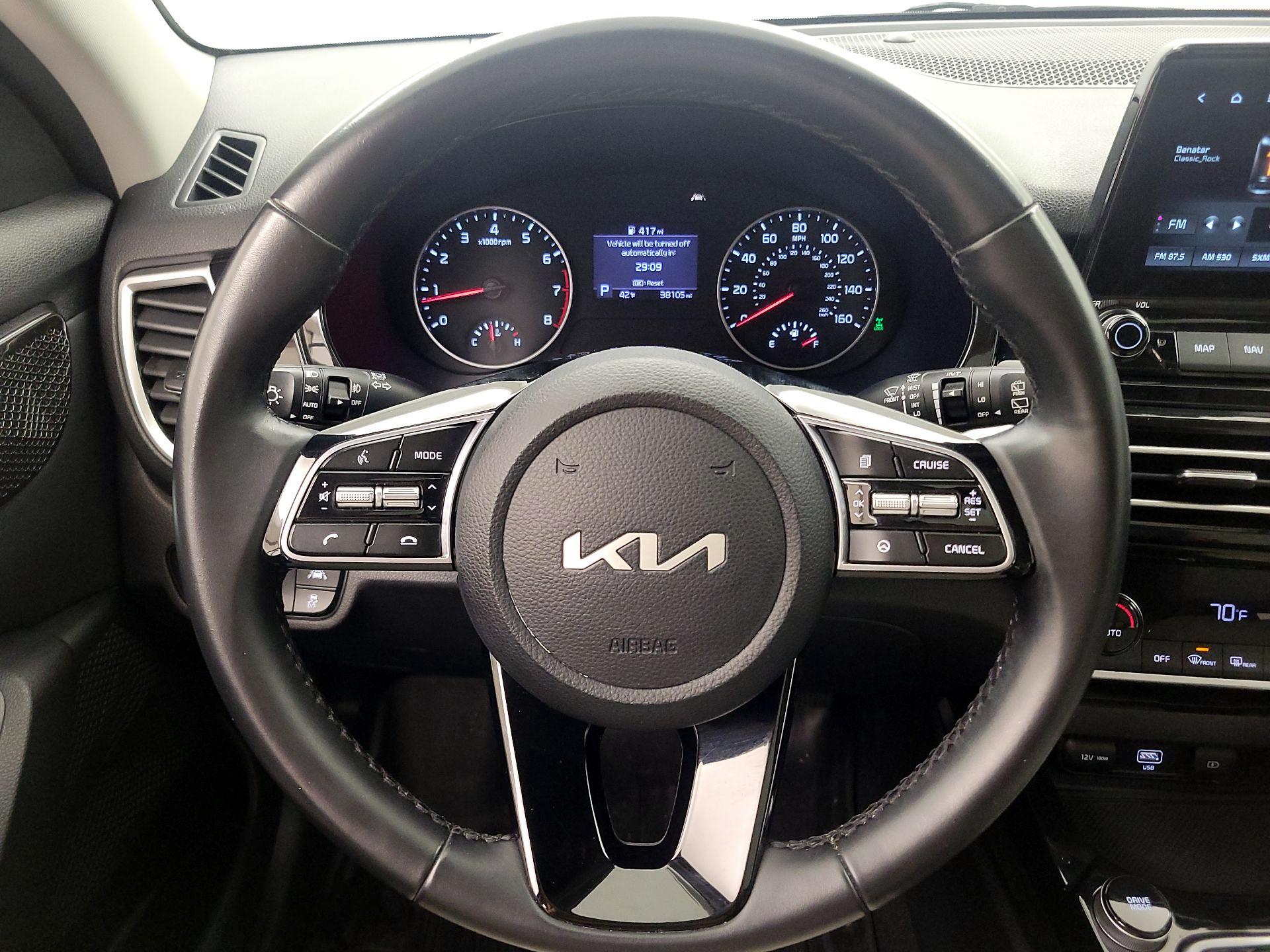 Thumbnail: 2022 Kia Seltos - 10