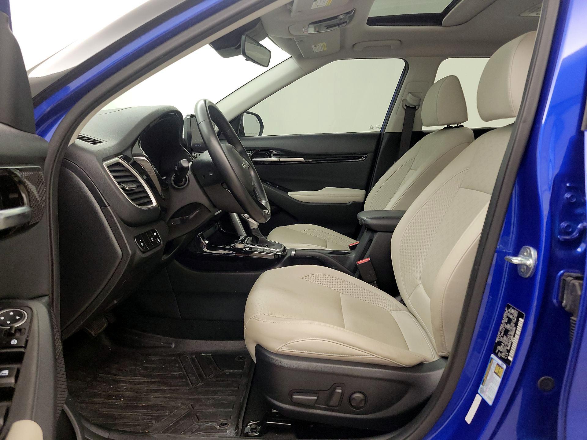 Thumbnail: 2022 Kia Seltos - 11