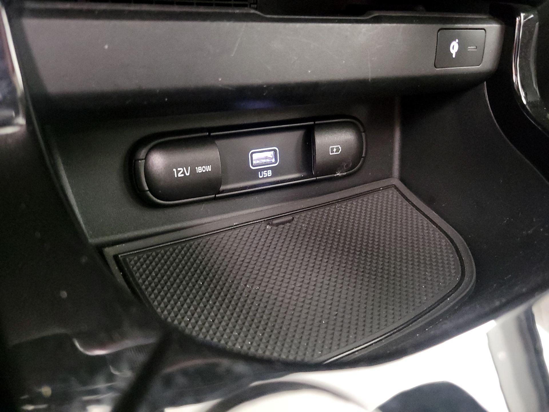 Thumbnail: 2022 Kia Seltos - 19