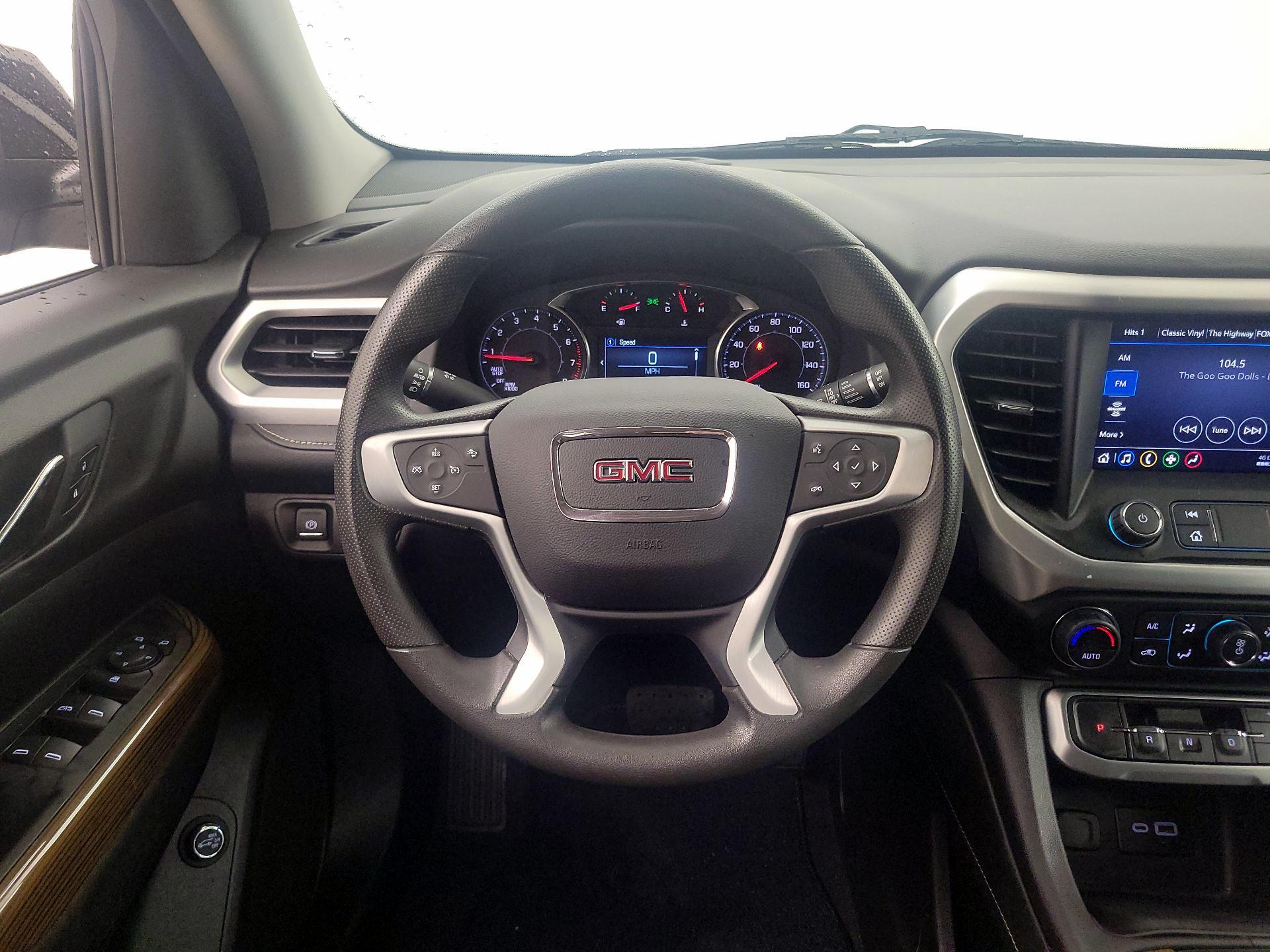 Thumbnail: 2023 GMC Acadia - 10