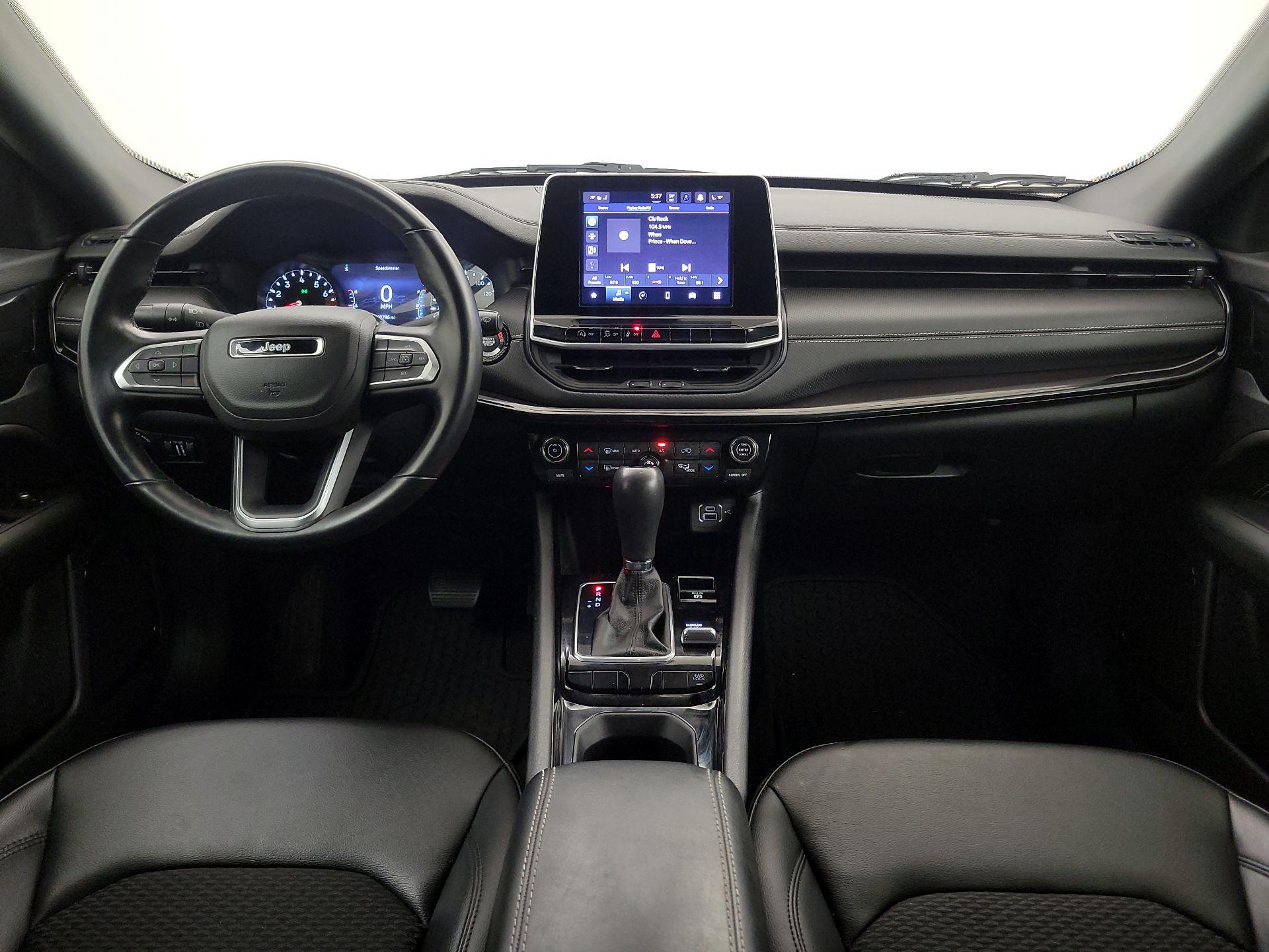 Thumbnail: 2022 Jeep Compass - 9