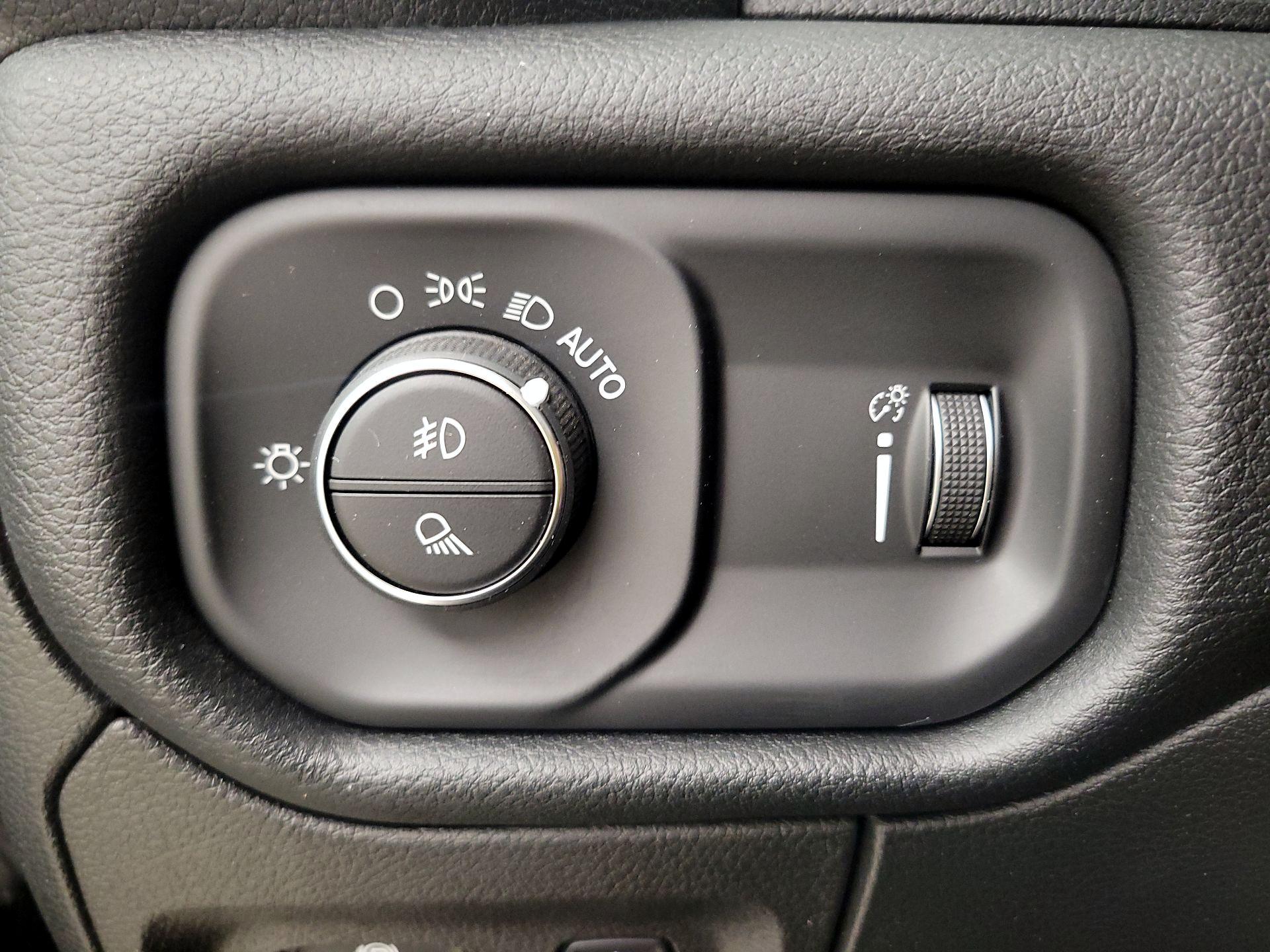 Thumbnail: 2022 RAM 1500 - 13